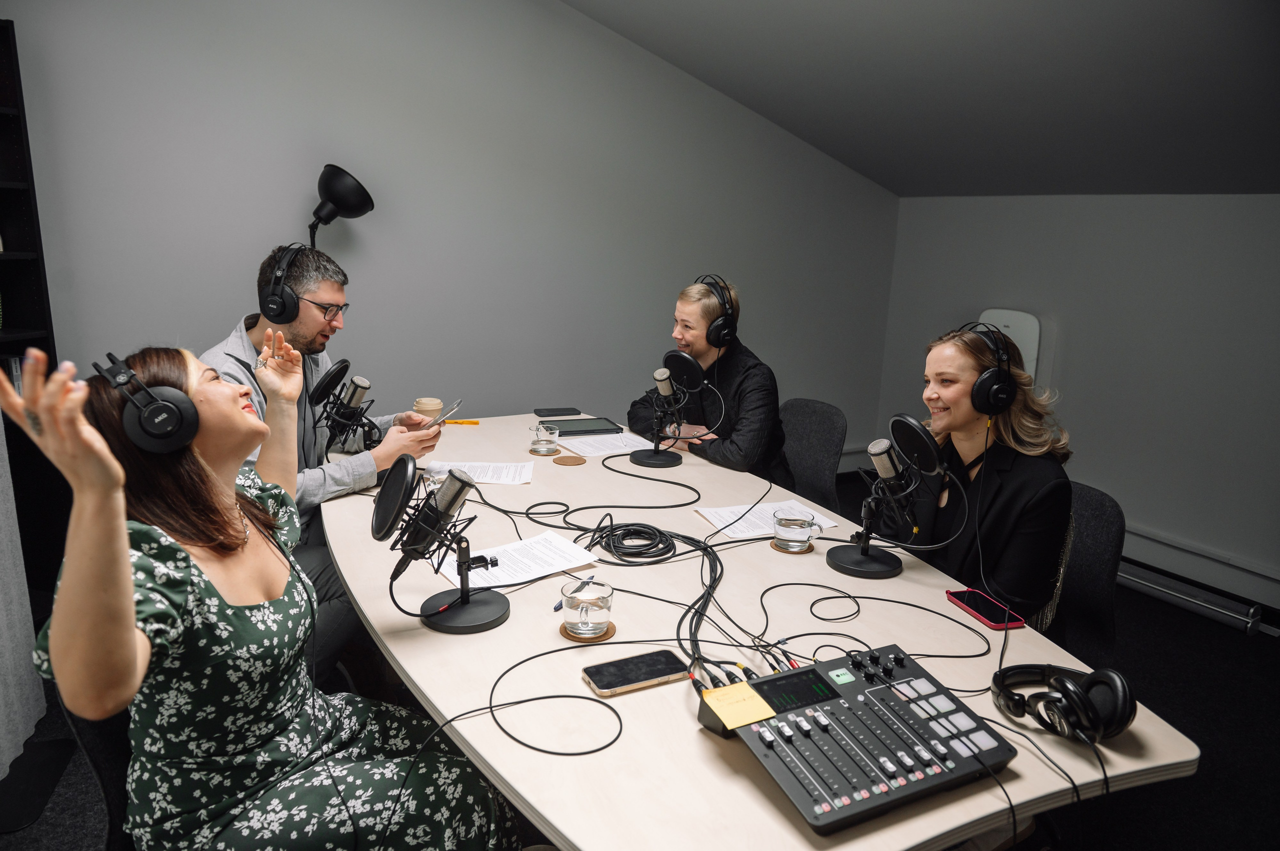 Подкаст СберУниверситета. Репортажный фотограф в Москве и по всему миру Степанова Юлия