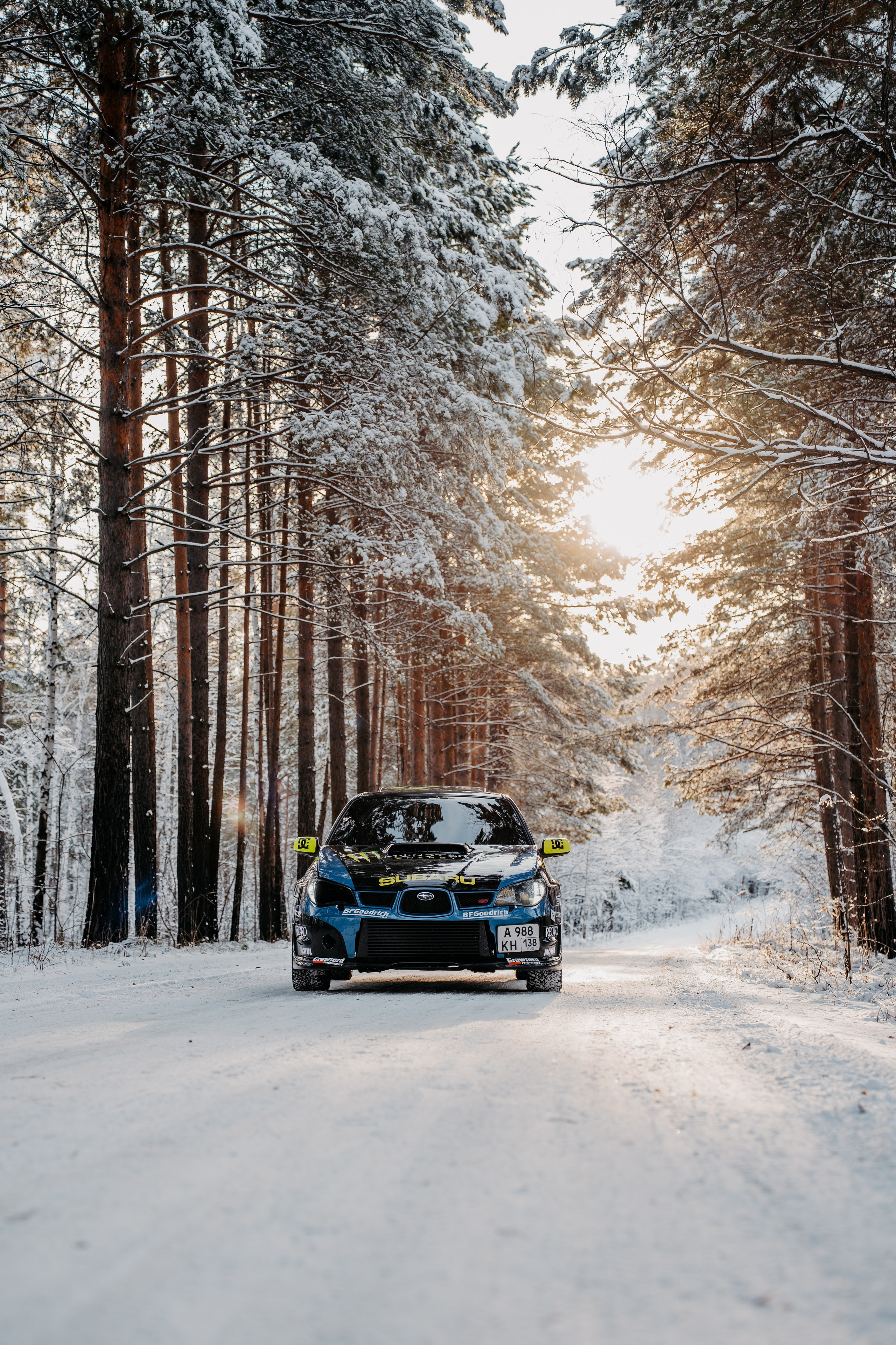 Subaru Impreza WRX STI. Фотограф, видеограф и пилот дрона на Байкале