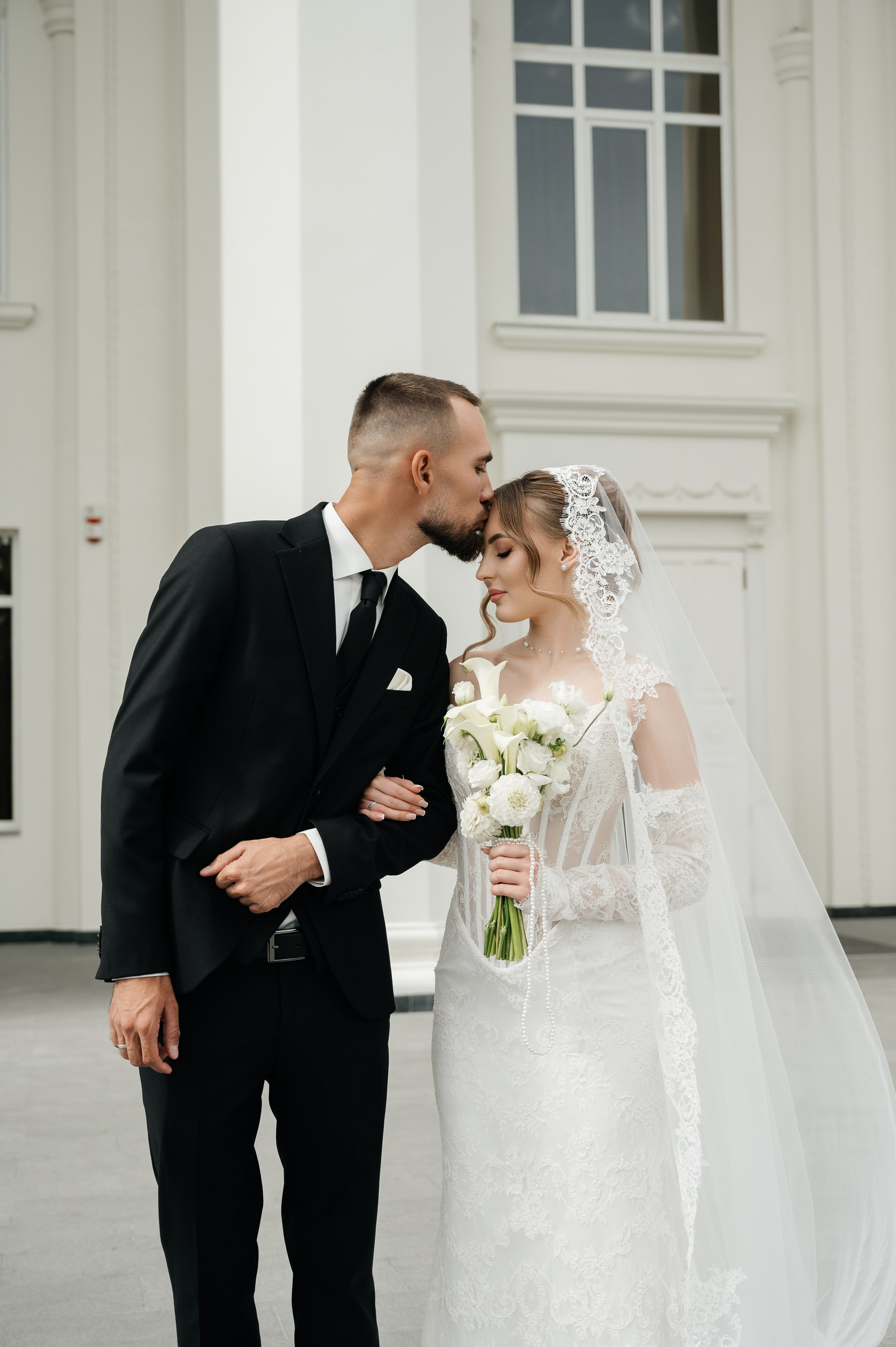 Виктор и Валерия (загс). Свадебный и семейный фотограф в Краснодаре Алина Мельник