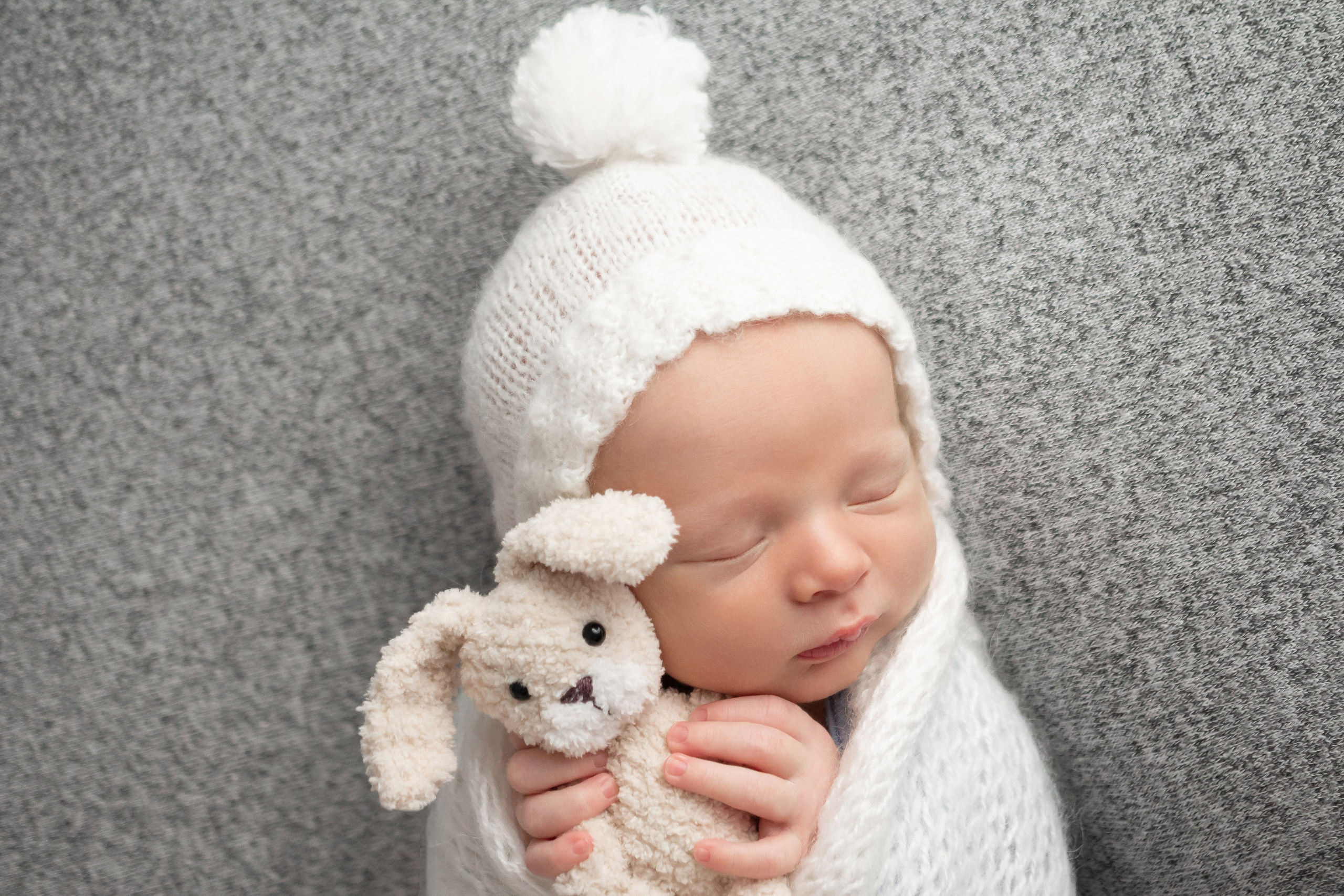 Классический стиль newborn. Фотограф новорождённых Анапа Елена Кушнарь