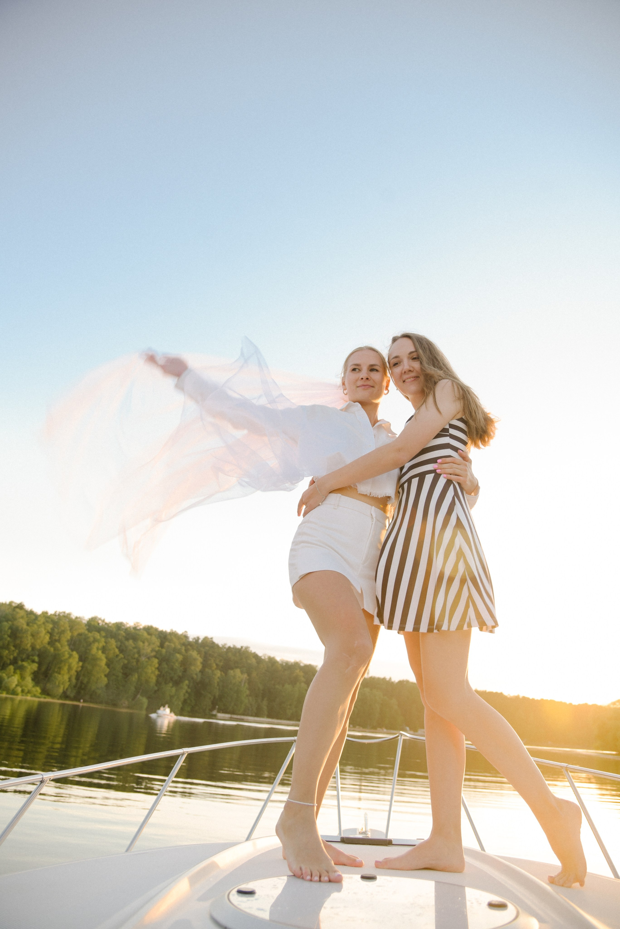 Девичник на яхте. Фотограф Лола Волна, город Москва