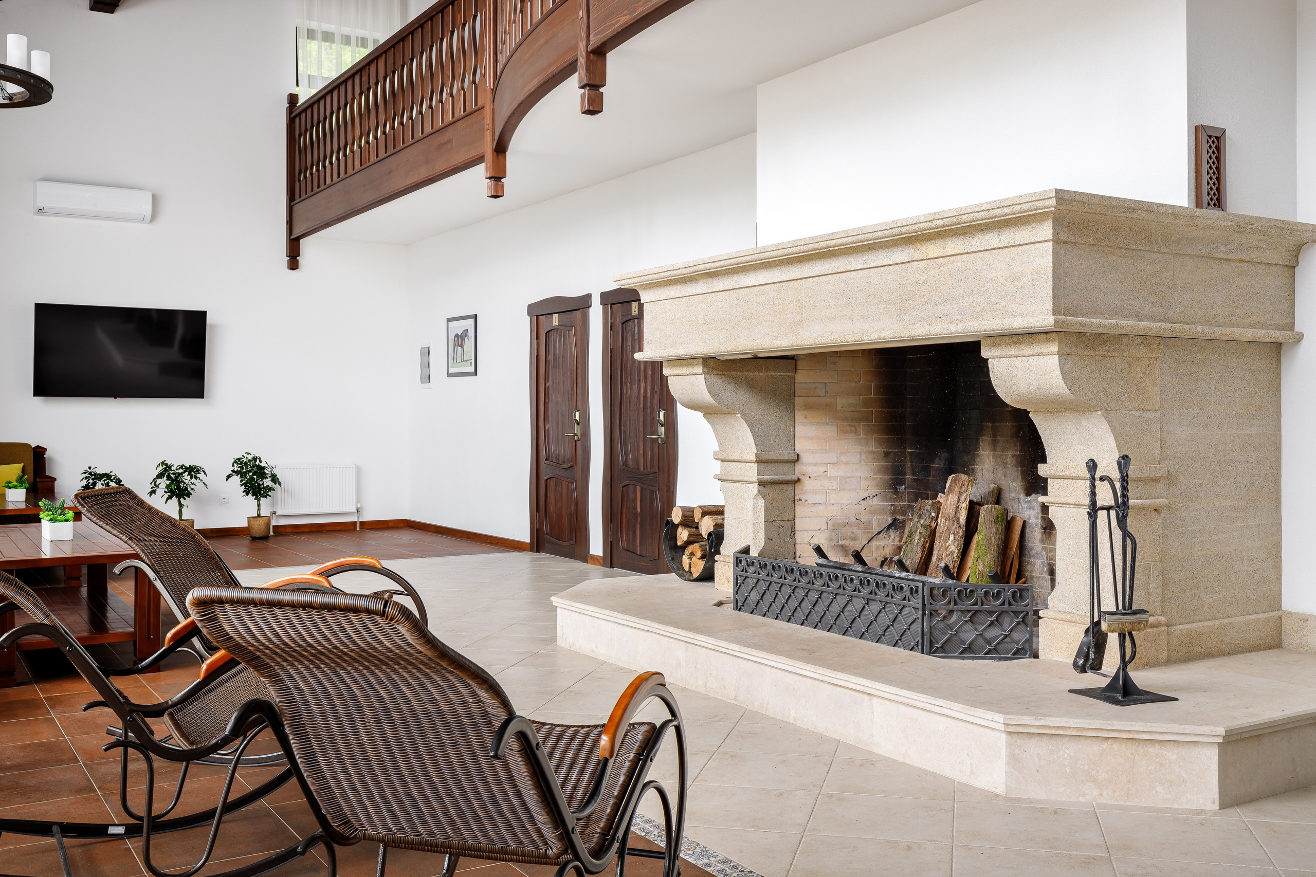 Парк-отель «Орлиное гнездо». Номера в домиках. п. Горячий Ключ. Интерьерный фотограф в Краснодарском крае Светлана Шурлова