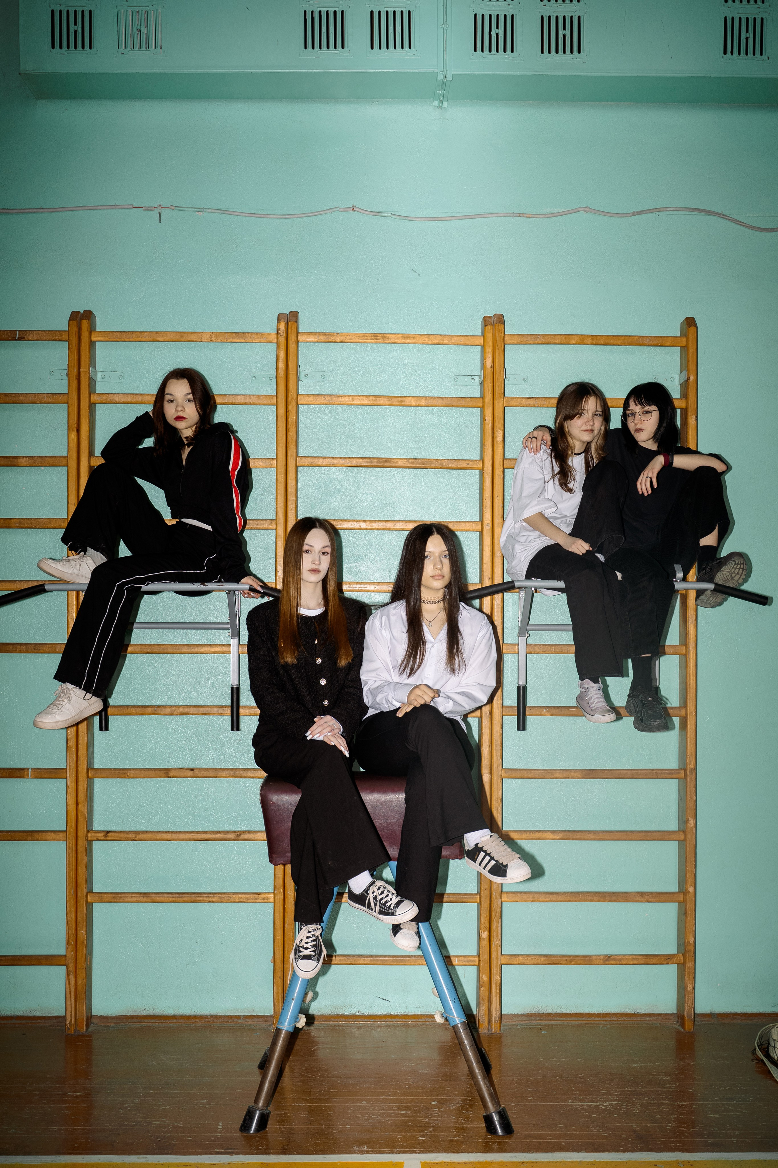 ВЫПУСКНИКИ 9 КЛАСС. МАРГАРИТА КУДРЯШОВА СВАДЕБНЫЙ И СЕМЕЙНЫЙ ФОТОГРАФ ТВЕРЬ МОСКВА