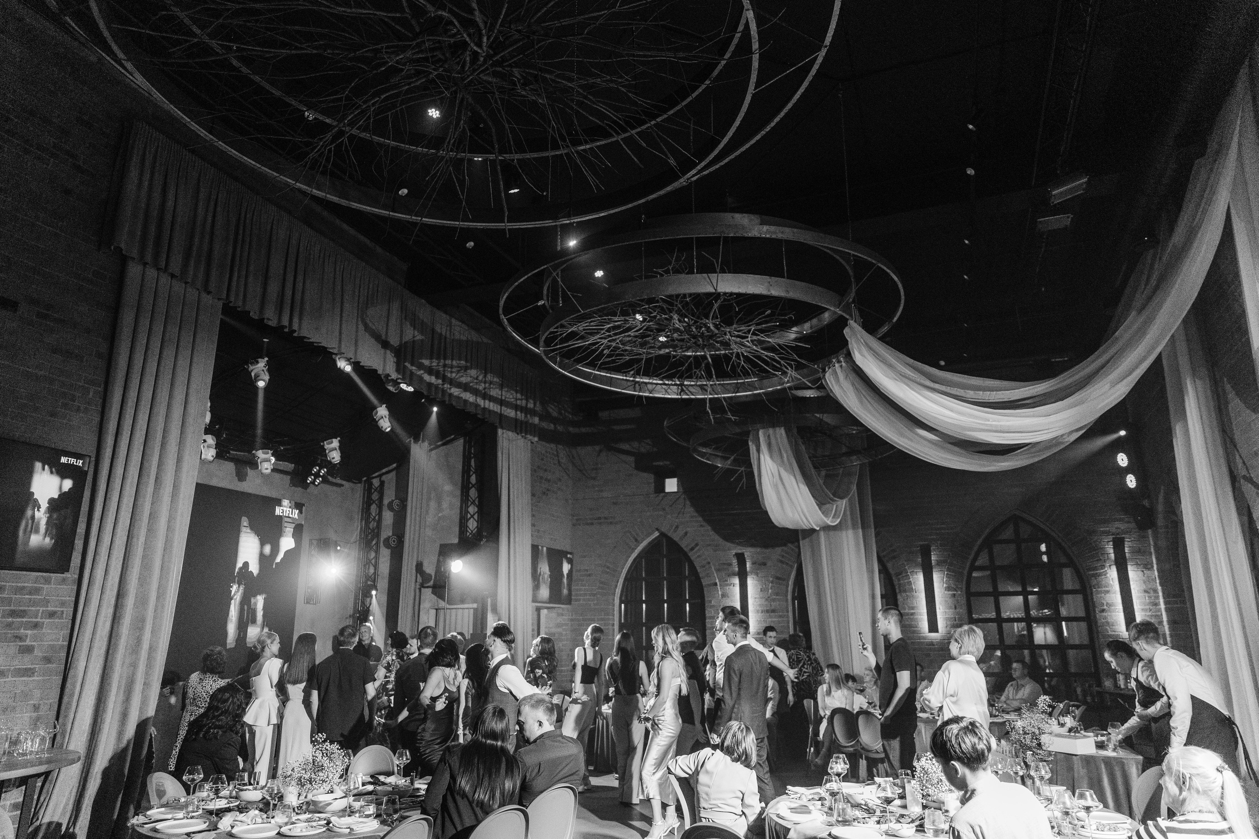 Замечательная свадьба в Белом Замке Шамони в Красноярске. Свадебный фотограф-видеограф в Красноярске Евгений Константинопольский