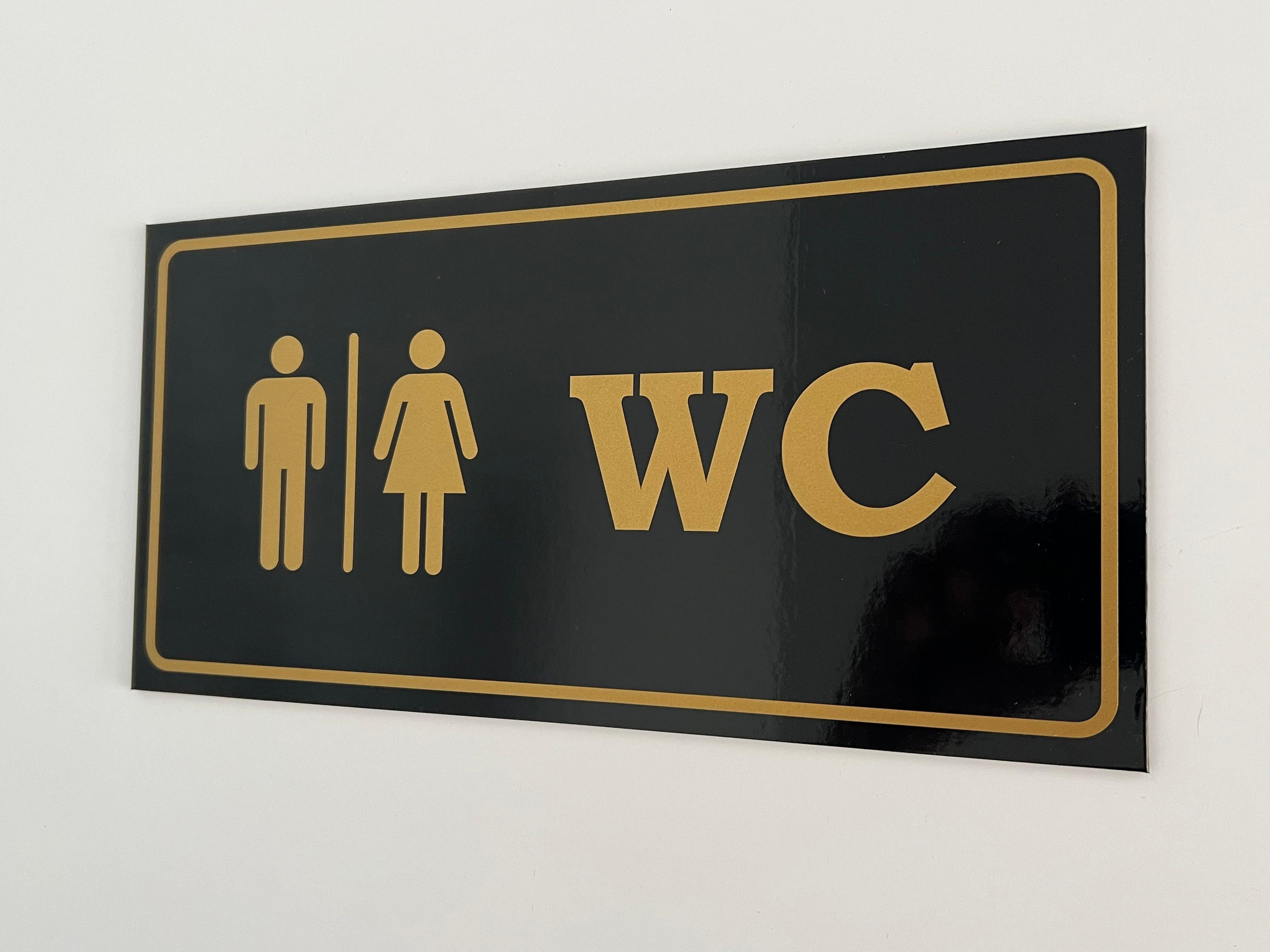 Фотографии офисных табличек, информационных стендов, вывесок