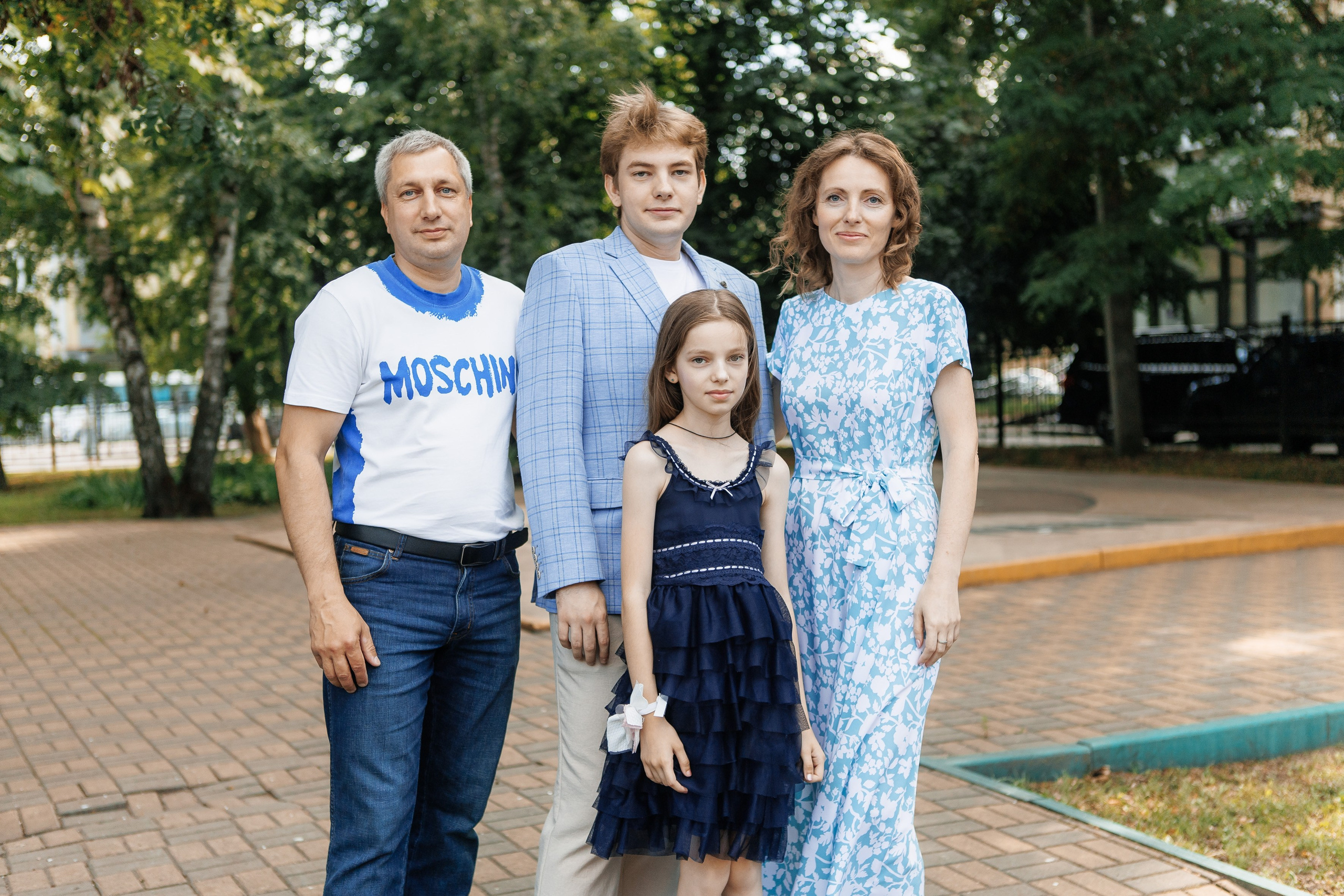 Выпускной Гимназия 12 2024 г. Свадебный и портретный Фотограф в Липецке Дмитрий Котюков