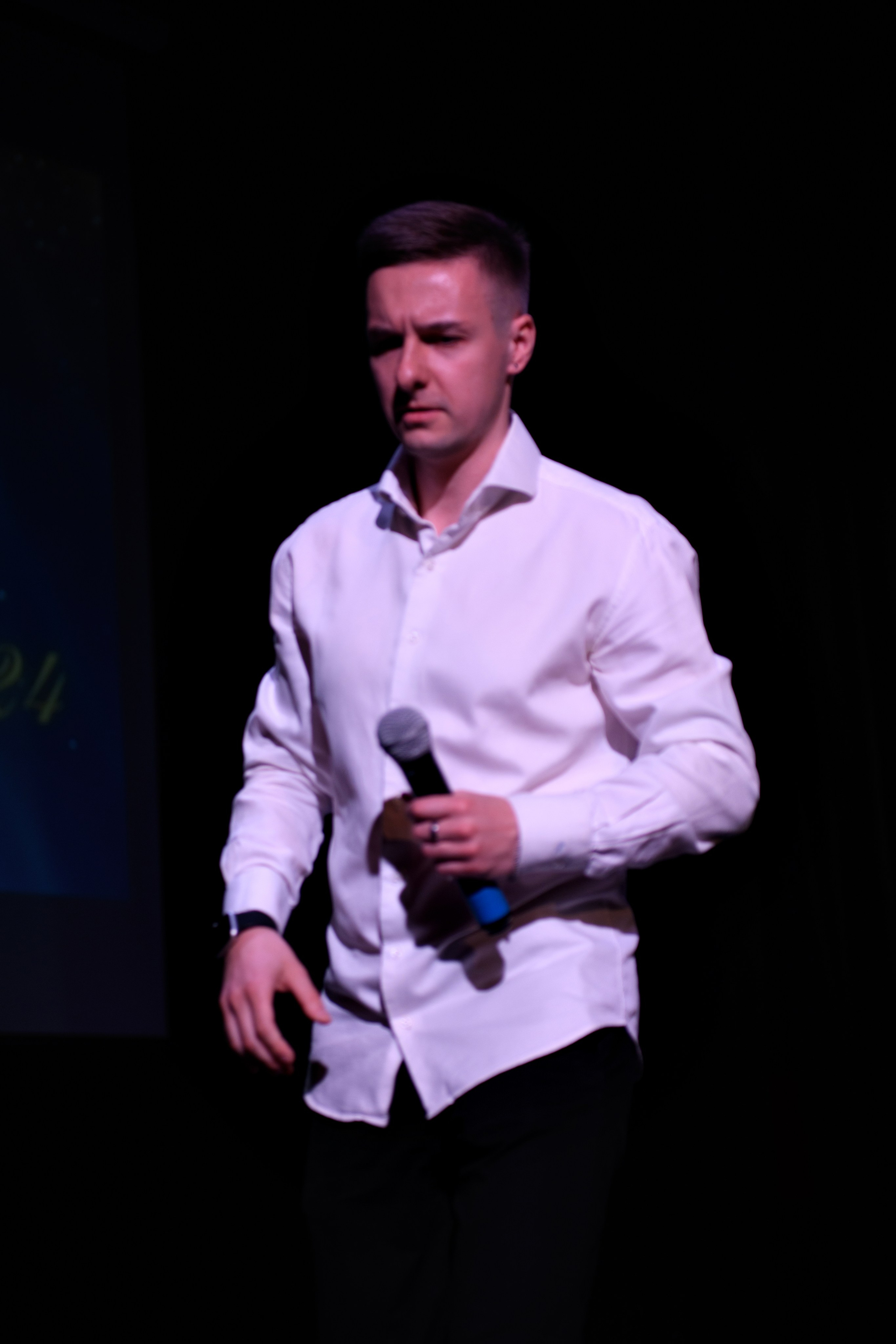 Фотосъёмка торжественного вечера выпускников. Организация и проведение фотосъемок в Санкт-Петербурге. Фотограф Смирягин Илья