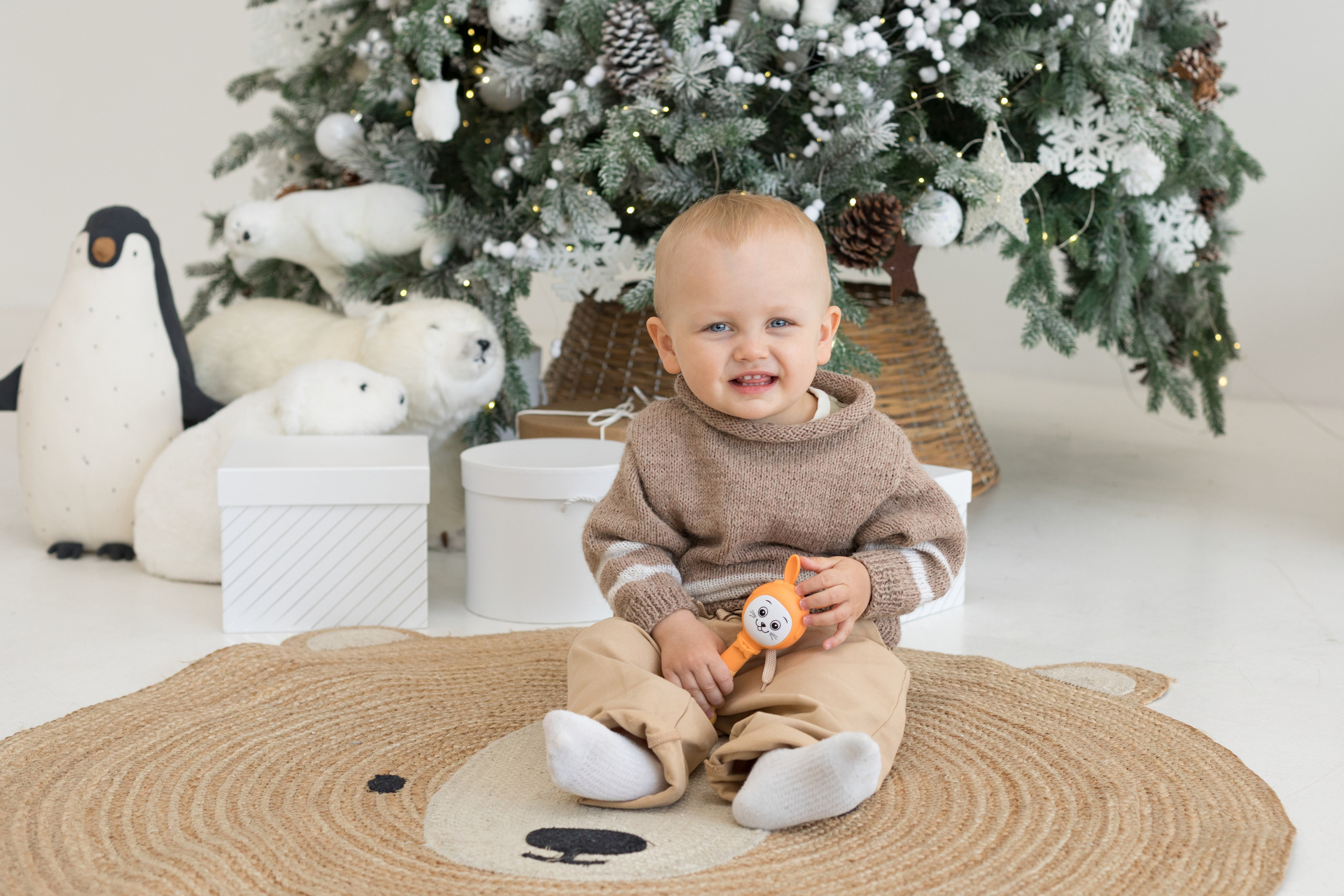 Новогодняя фотосессия для детского бренда. Детский и контент фотограф Надя Волкова Санкт-Петербург