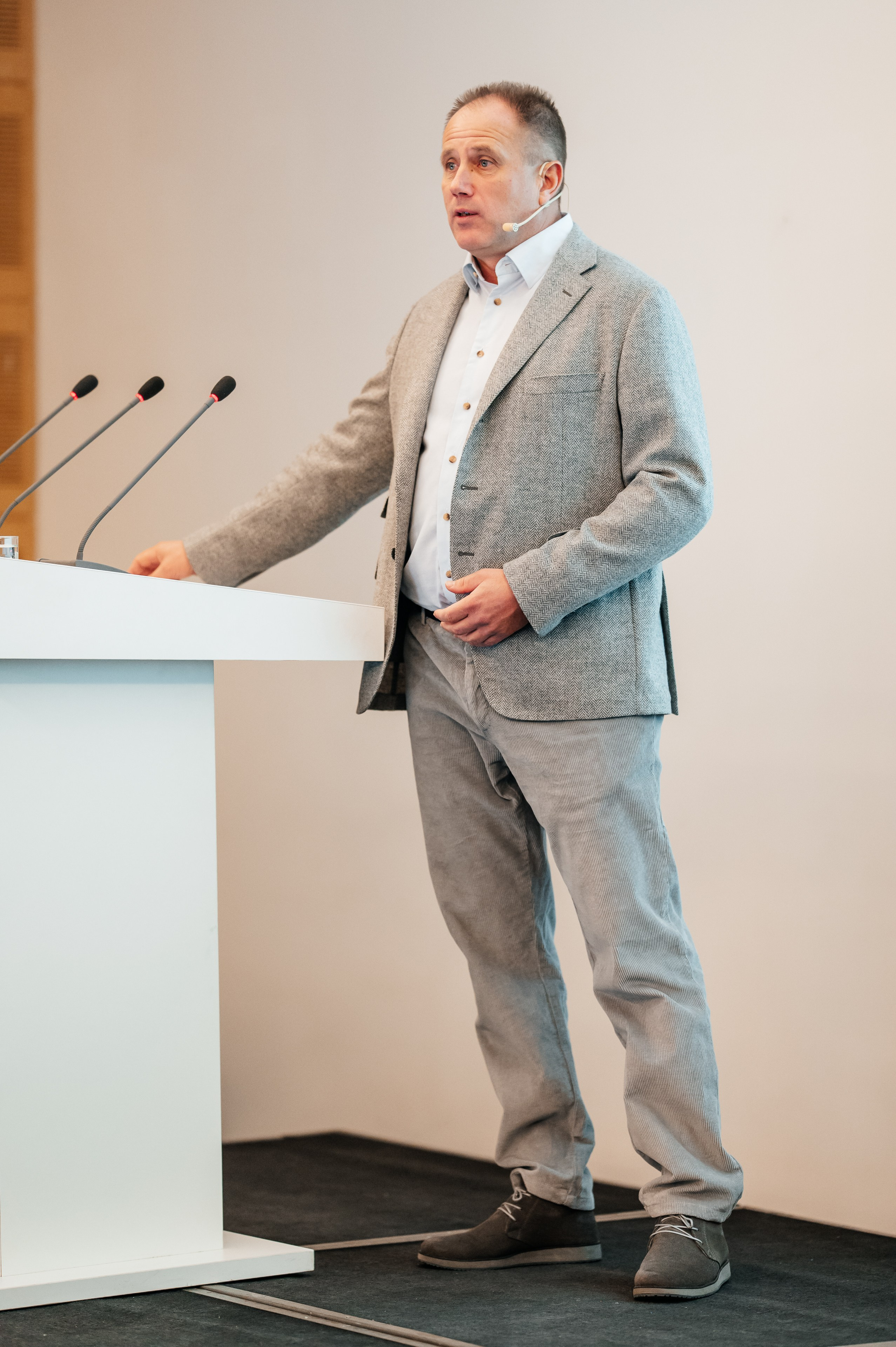 Конференция дилеров. Фотограф Дмитрий Сермяжко