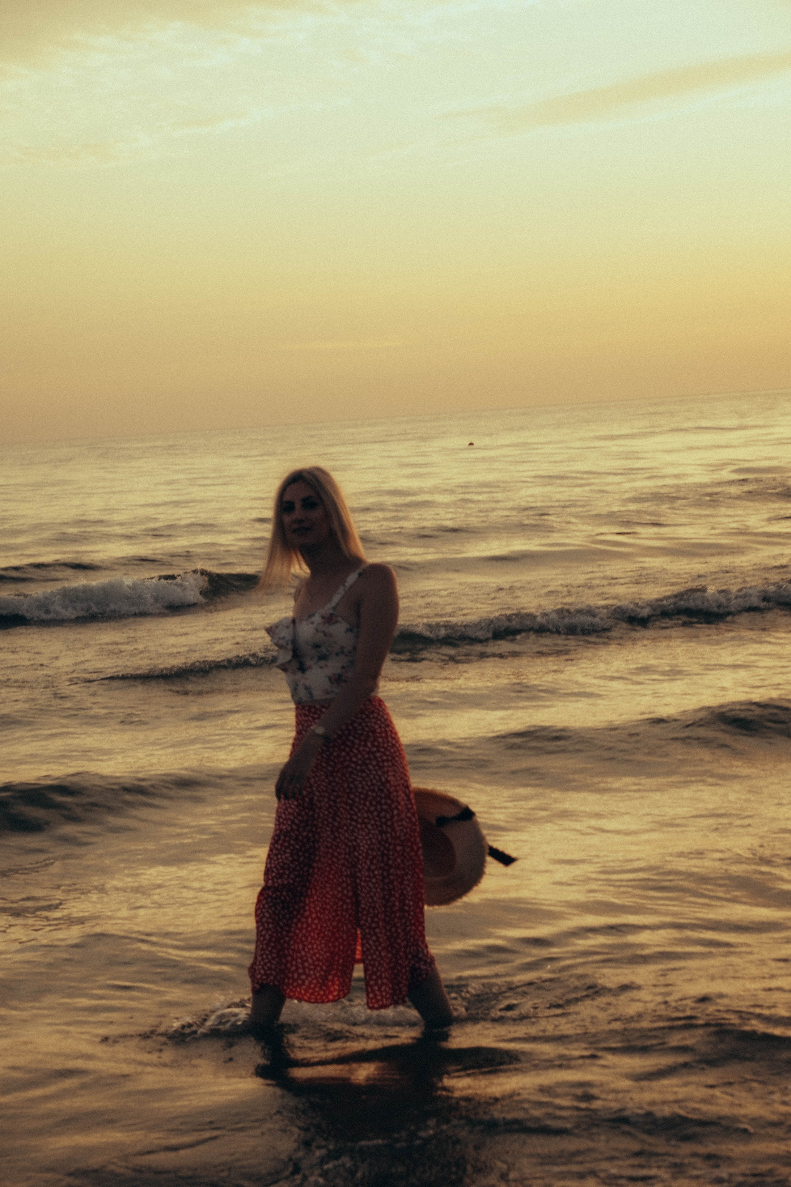 Июльский вечер на берегу черного моря. Профессиональный фотограф, Санкт-Петербург — Виктория Богомолова