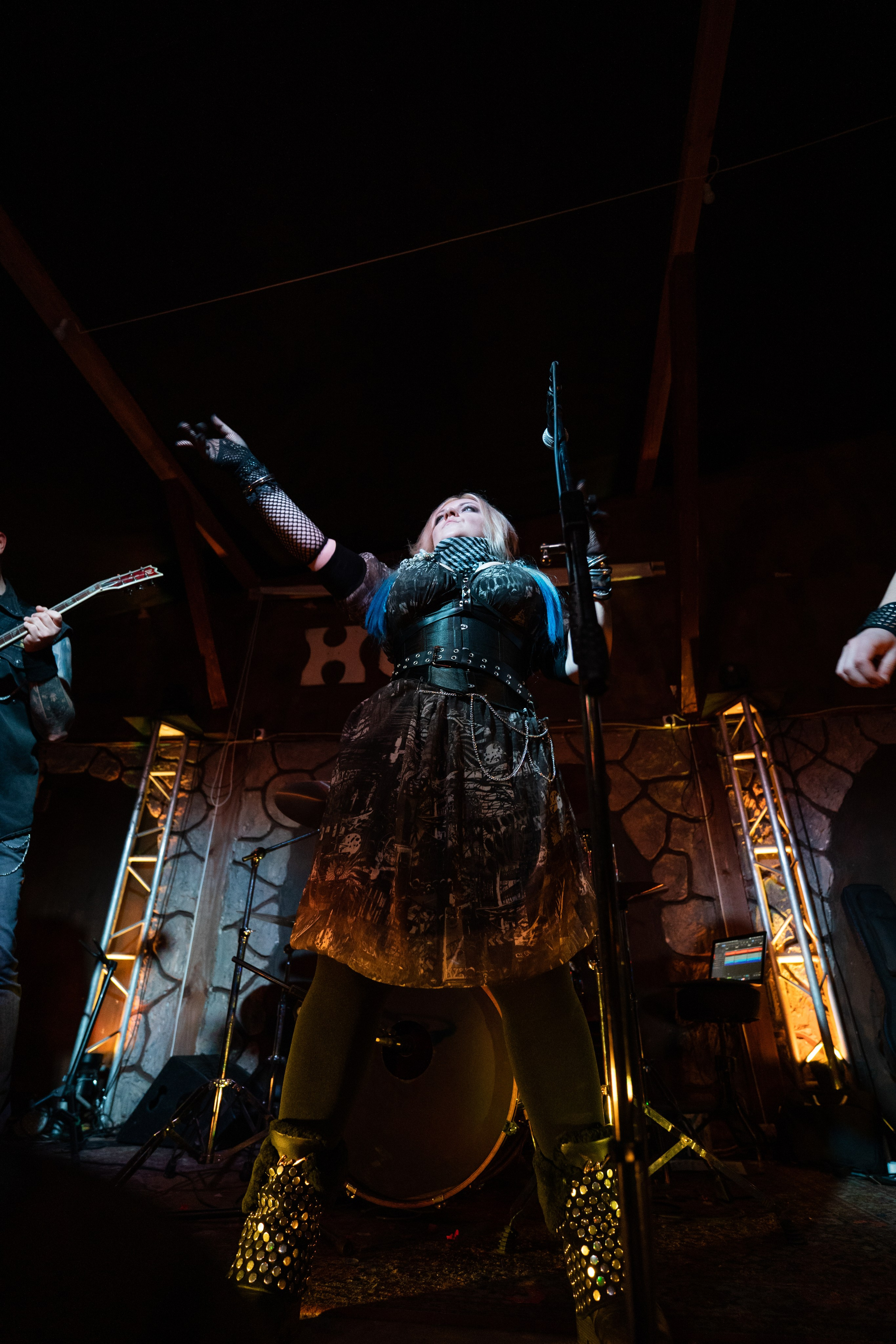 Ночь На Земле|Нора, Псков. Концертный и репортажный фотограф в Санкт-Петербурге Слава Пахомов