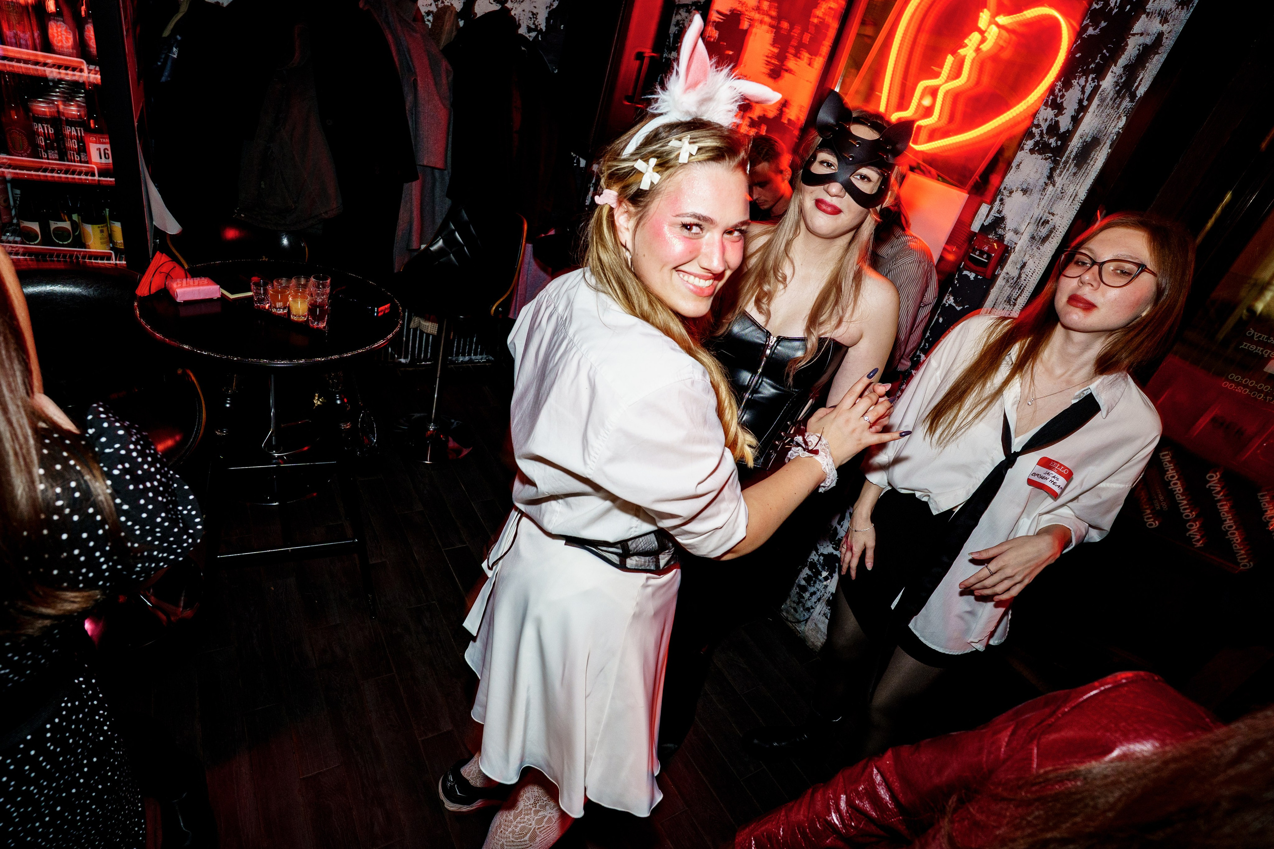 Halloween party. Бар разбитых сердец. Концертный и репортажный фотограф в Санкт-Петербурге Слава Пахомов