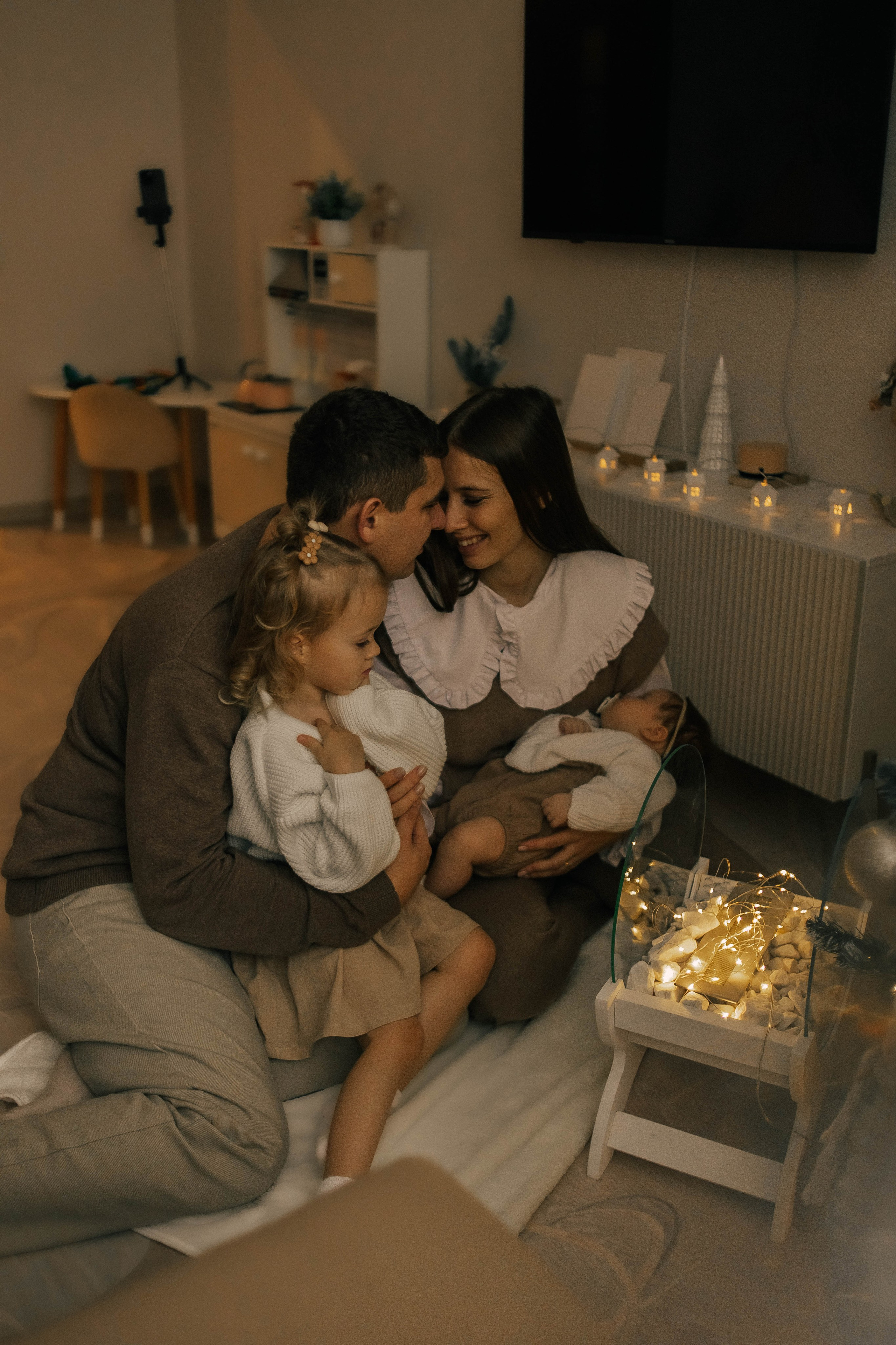 Анастасия, Андрей, Ариша и Анюта. Главная