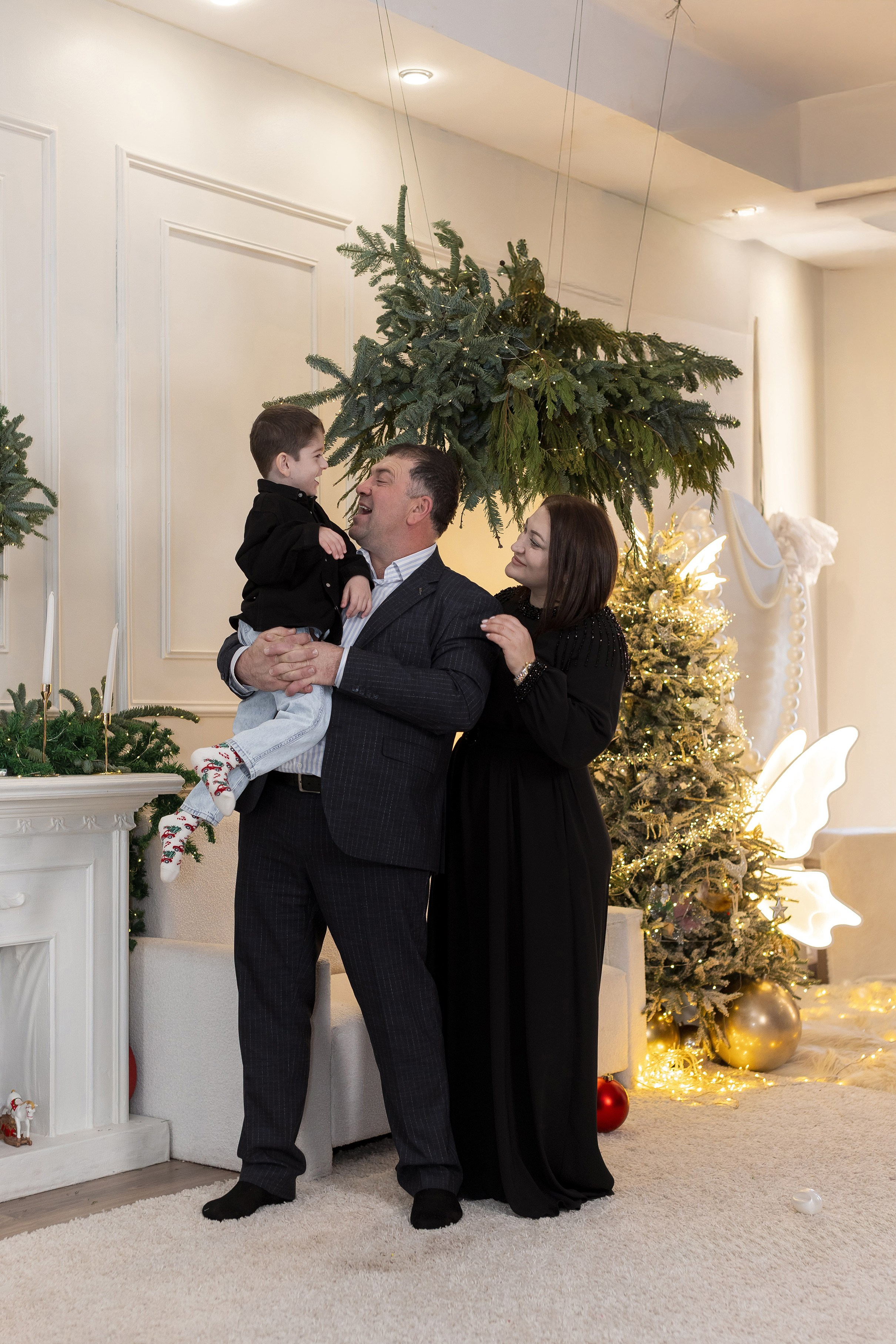 Амина с семьёй. Свадебный и семейный фотограф в Каспийске Алёна Нурмагомедова