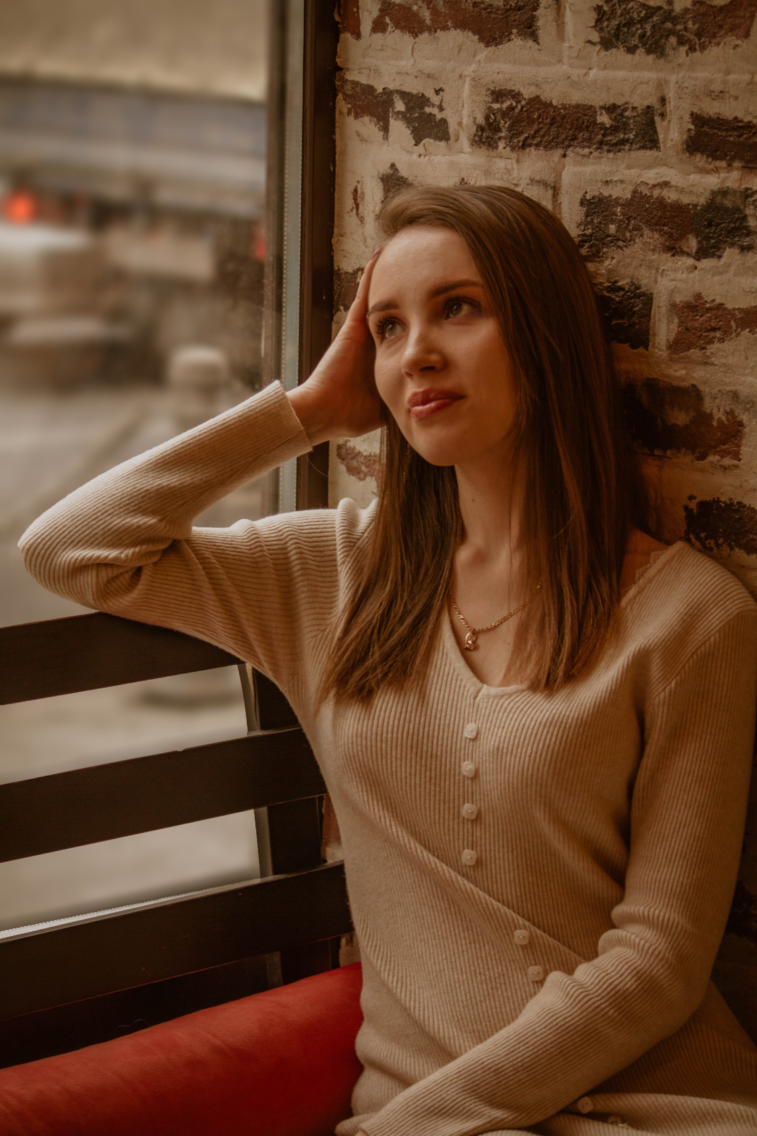 В кафе. Создадим шедевр? Виталина и её фотоискусство