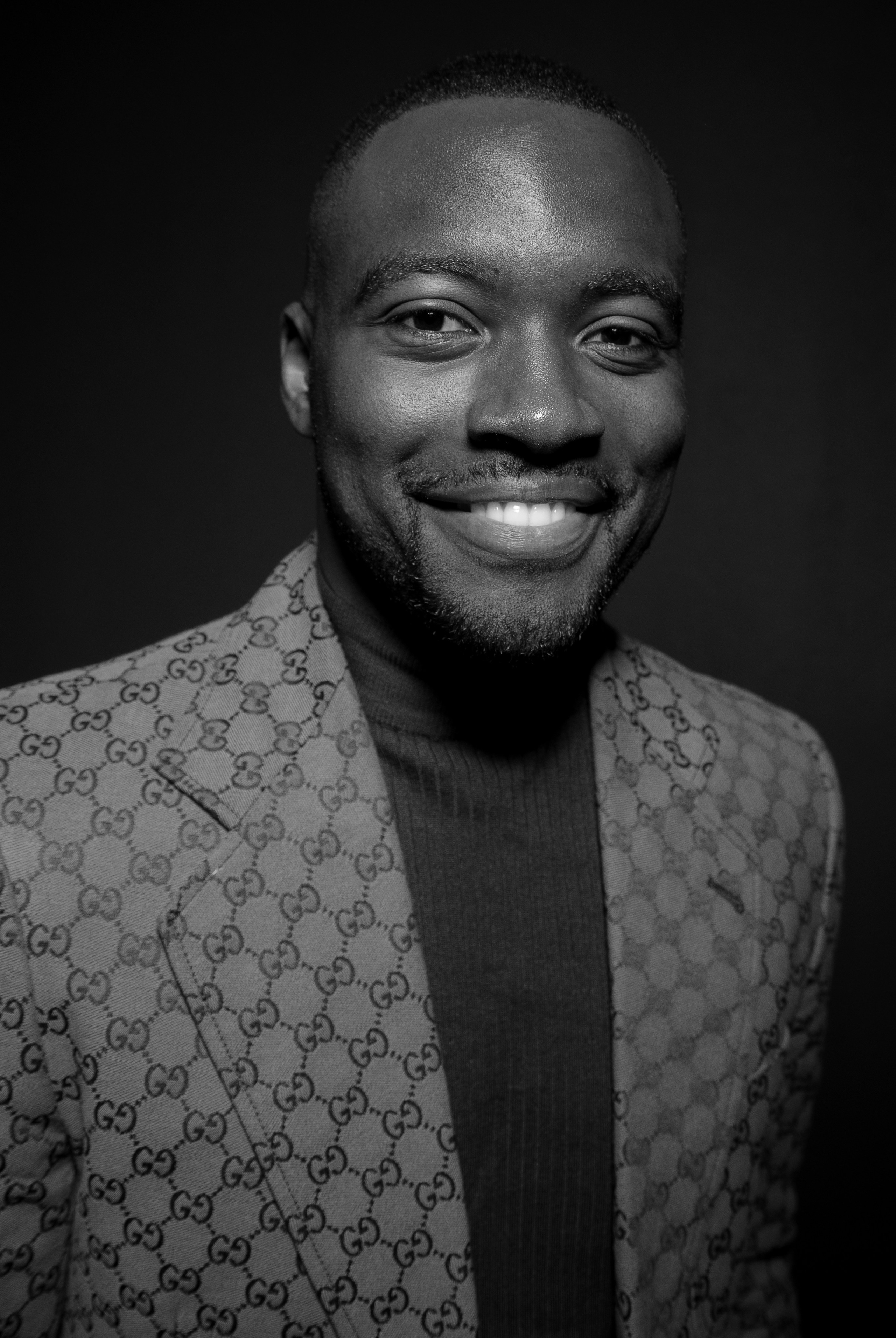 Business photoshoot. Portrait photographer Moscow, UAE, Oleg Koshmarov