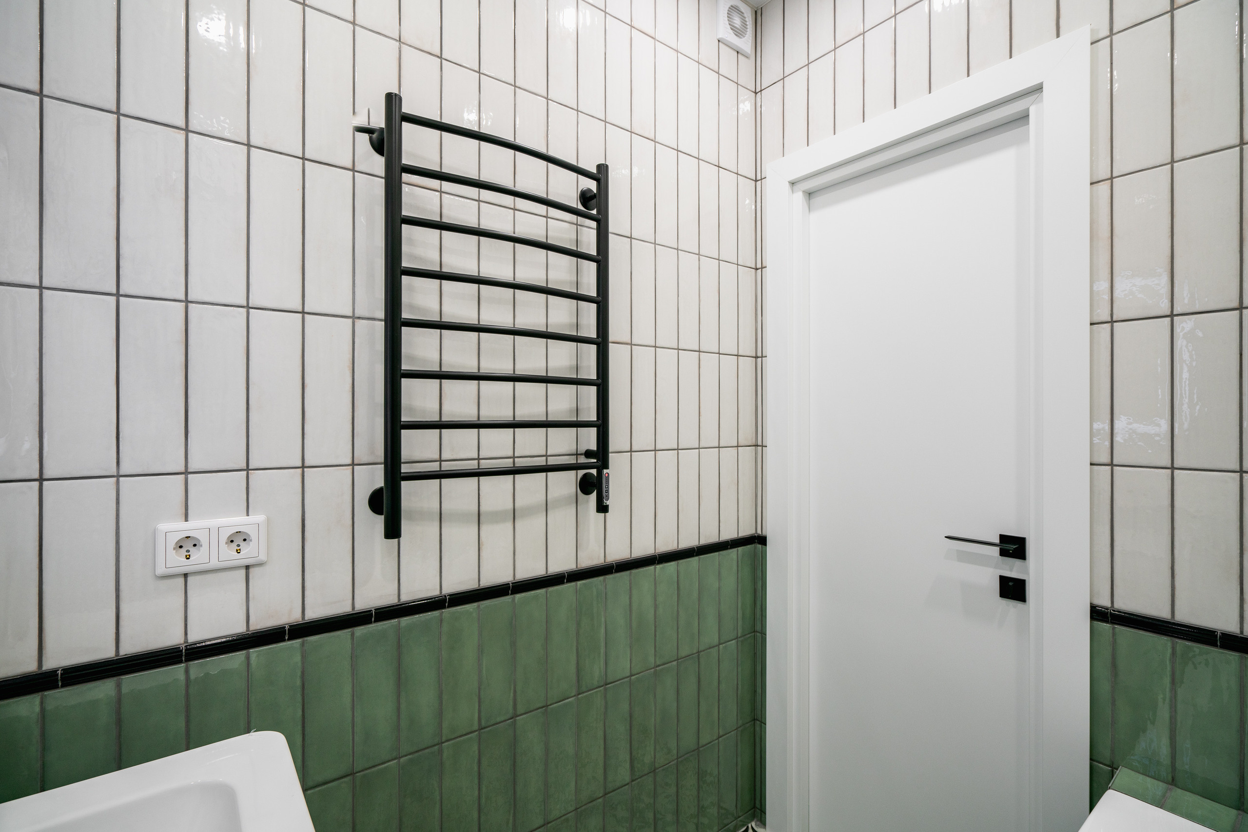 Домбайская. Создаю контент для бизнеса- Андрей Корниенко и упаковываю компании и экспертов в Краснодаре