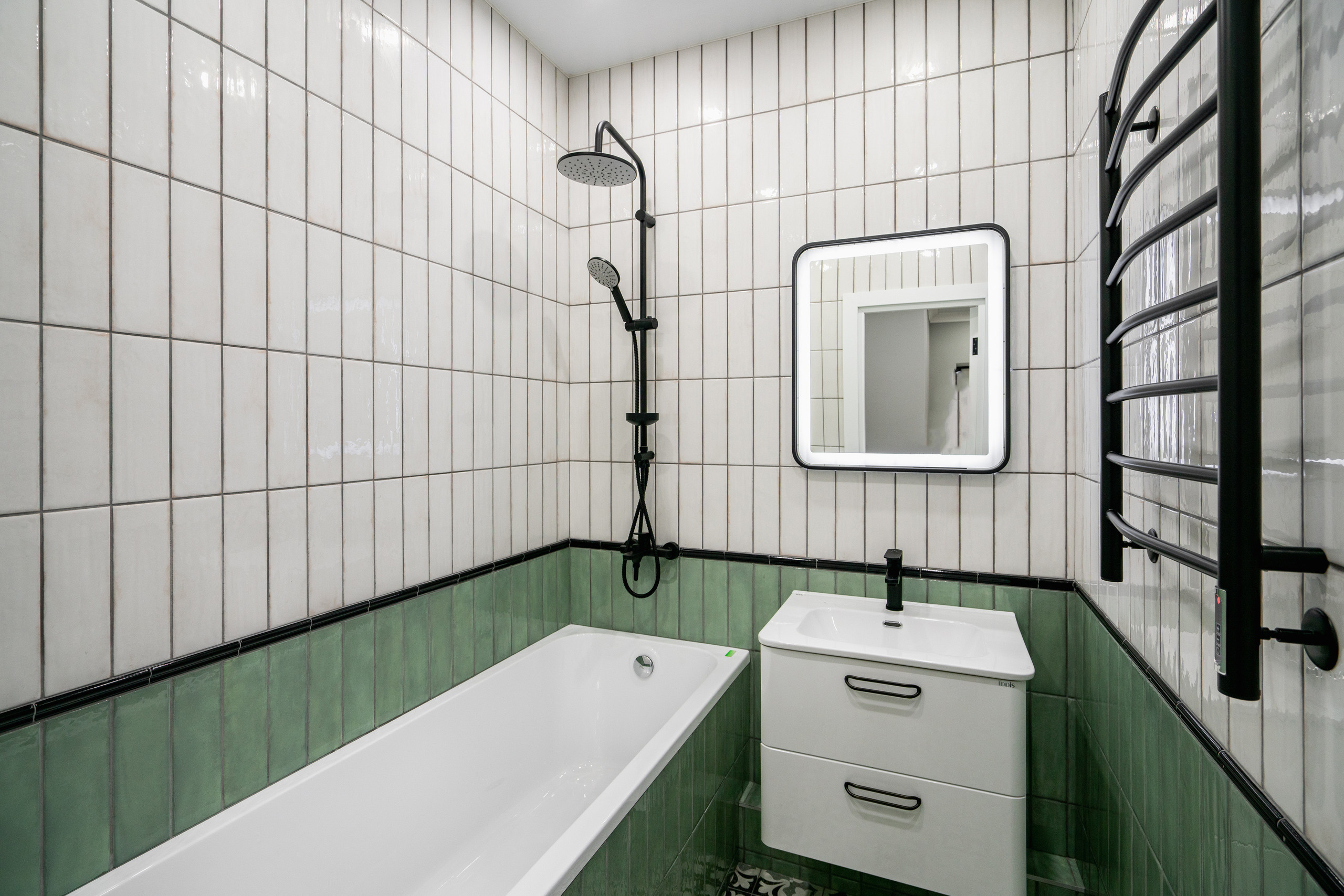 Домбайская. Создаю контент для бизнеса- Андрей Корниенко и упаковываю компании и экспертов в Краснодаре