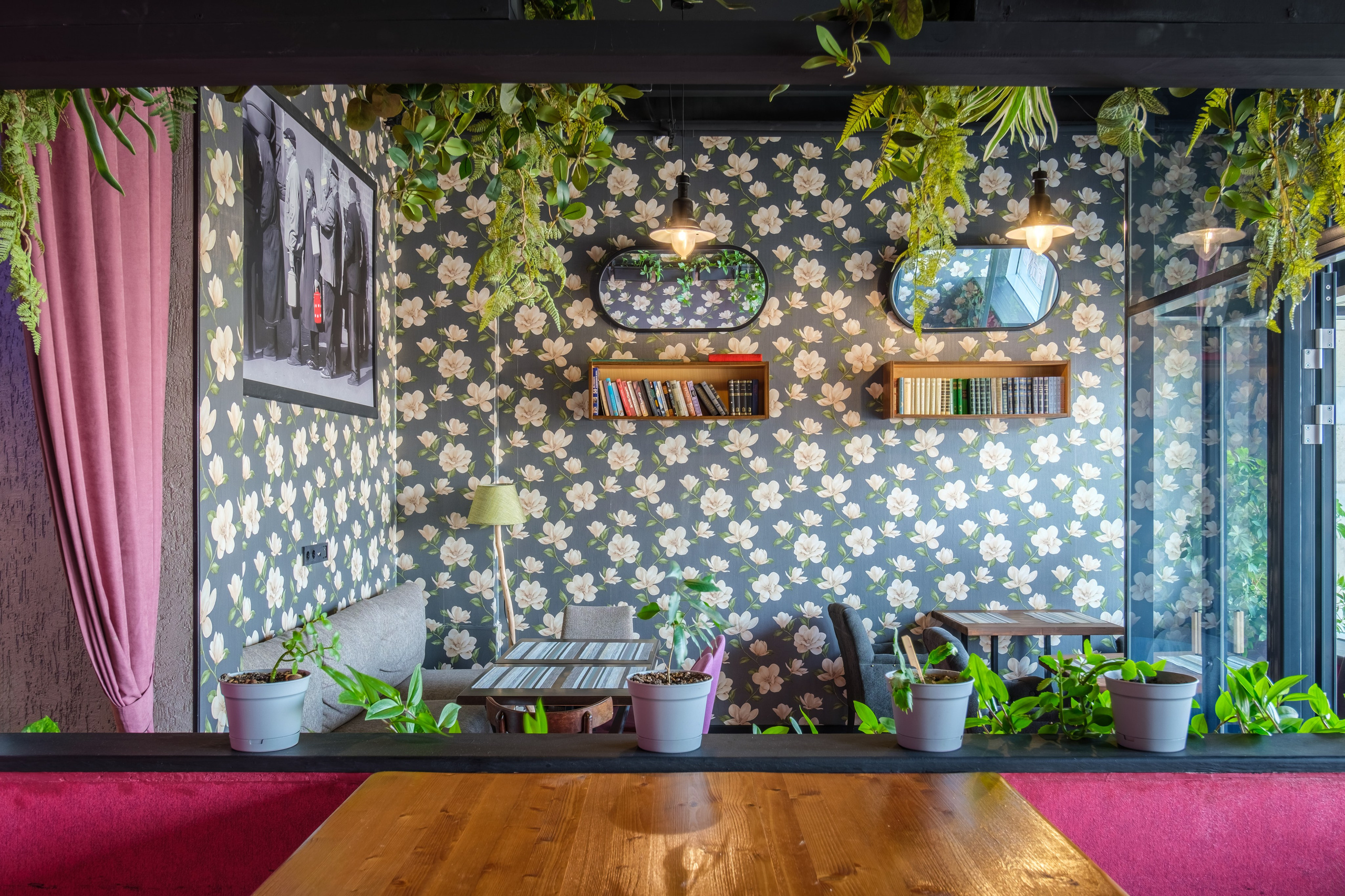 Кафе «Берёзка», Севкабель порт