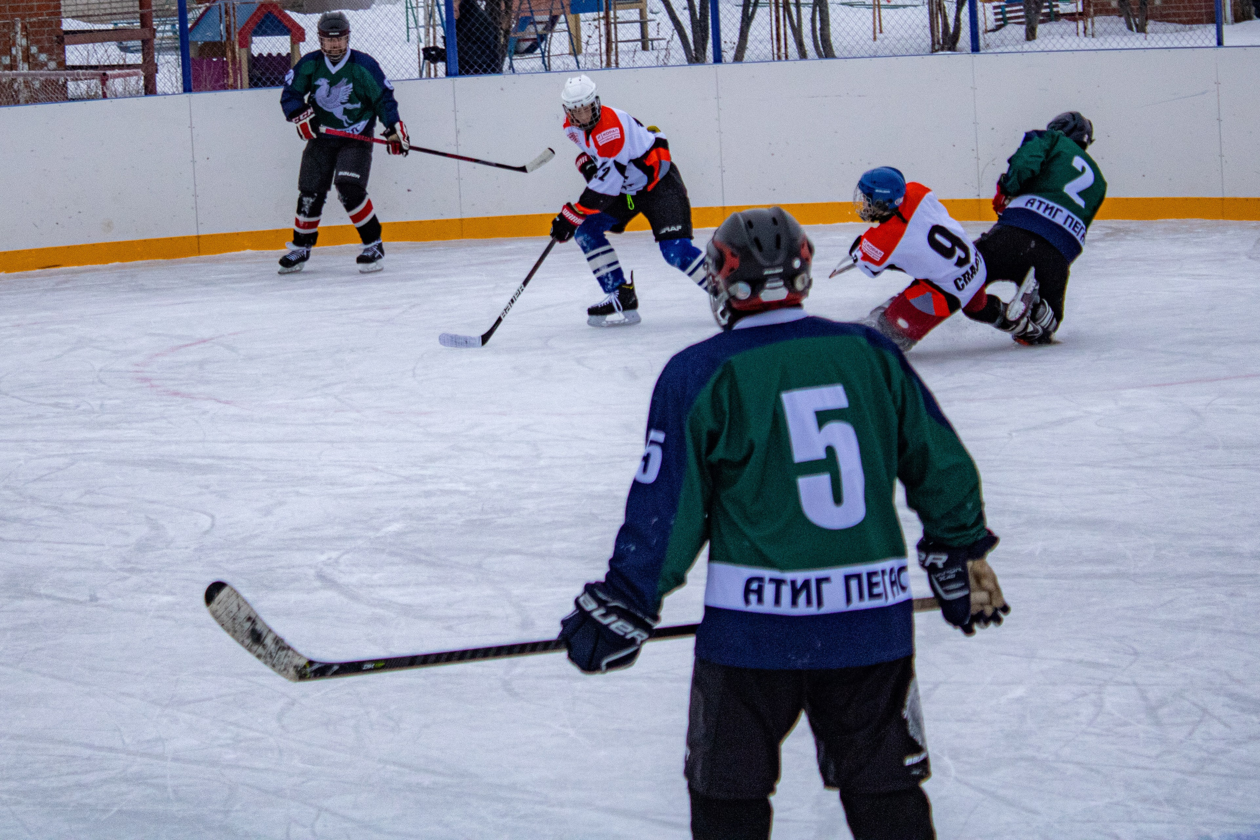 Хоккей г.п Атиг-г.Нижние Серги