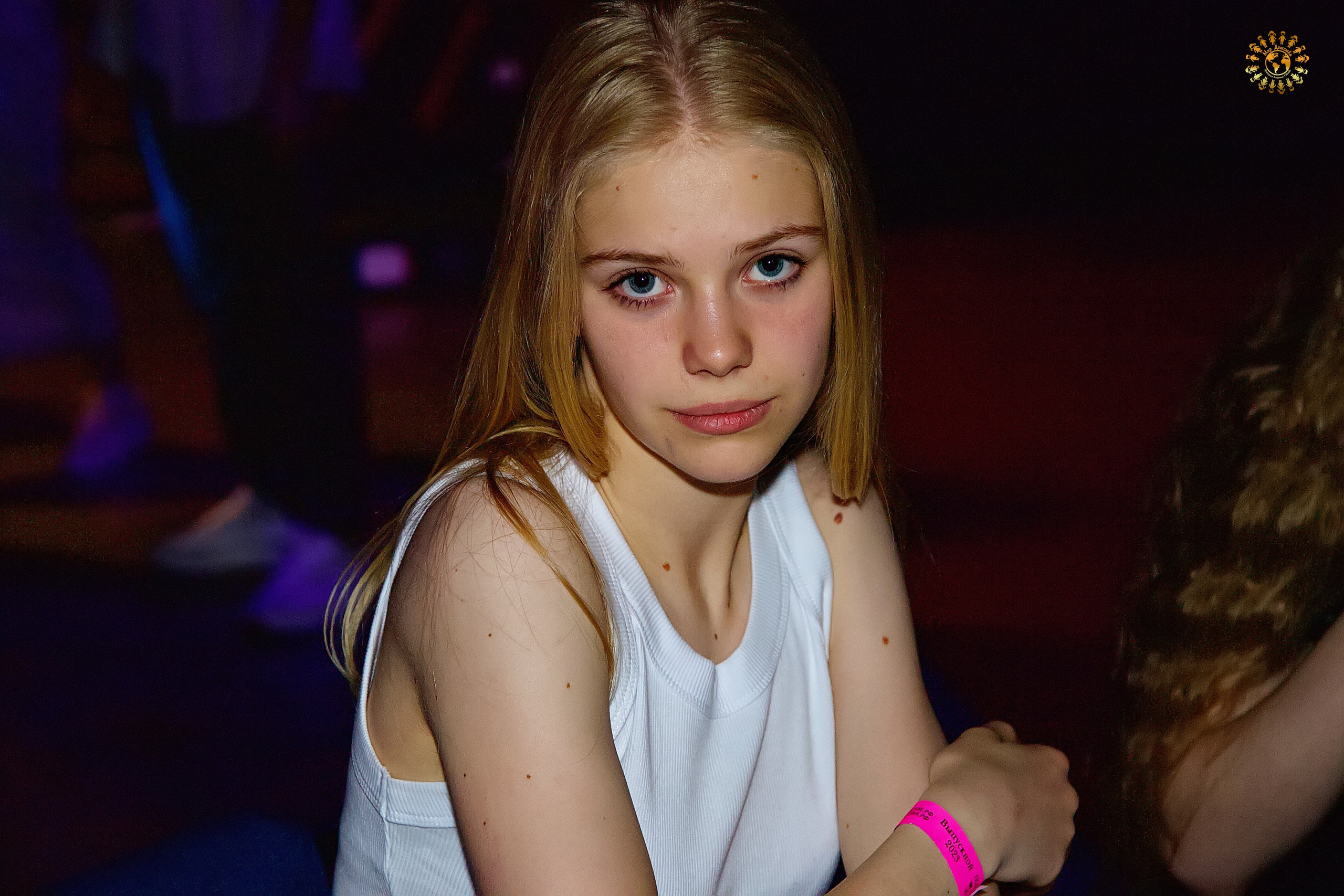 Выпускной 2023 (9-й класс, школа № 46). Loft Urban. Москва. Репортажная съемка в Москве и области. Анималистика