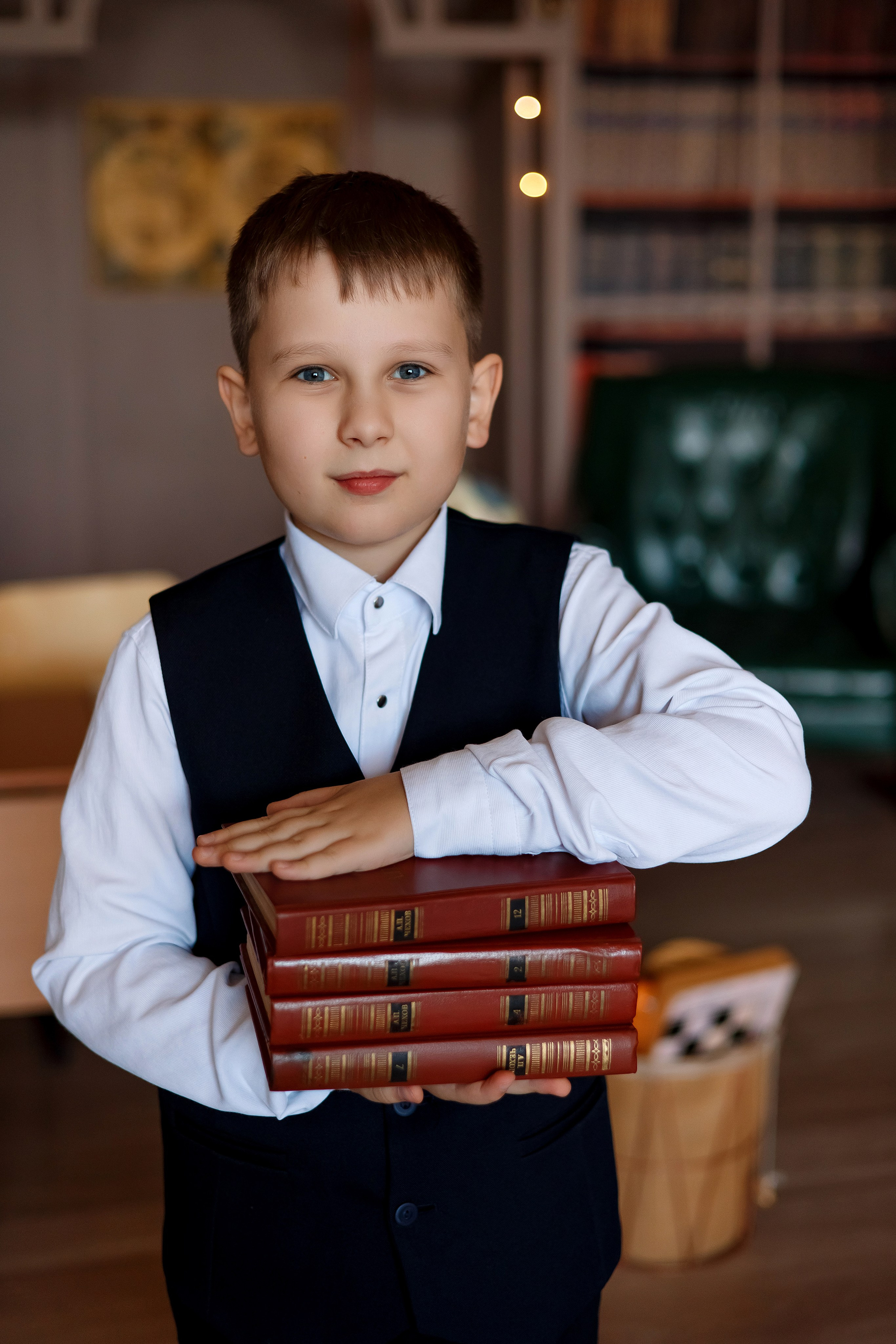 4 класс фотосессия в фотостудии. Фотограф Любовь Корниенко, Примоский край