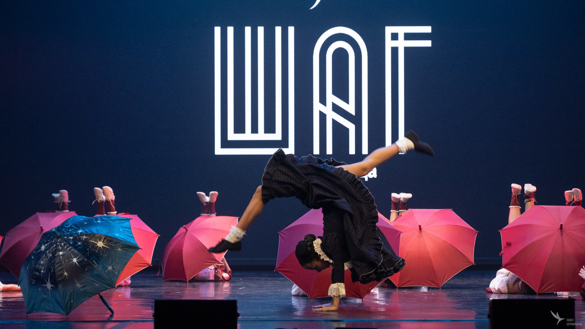 Отчетный концерт студии танца «ШАГ». Репортажный фотограф в Казани Павел Серпокрылов