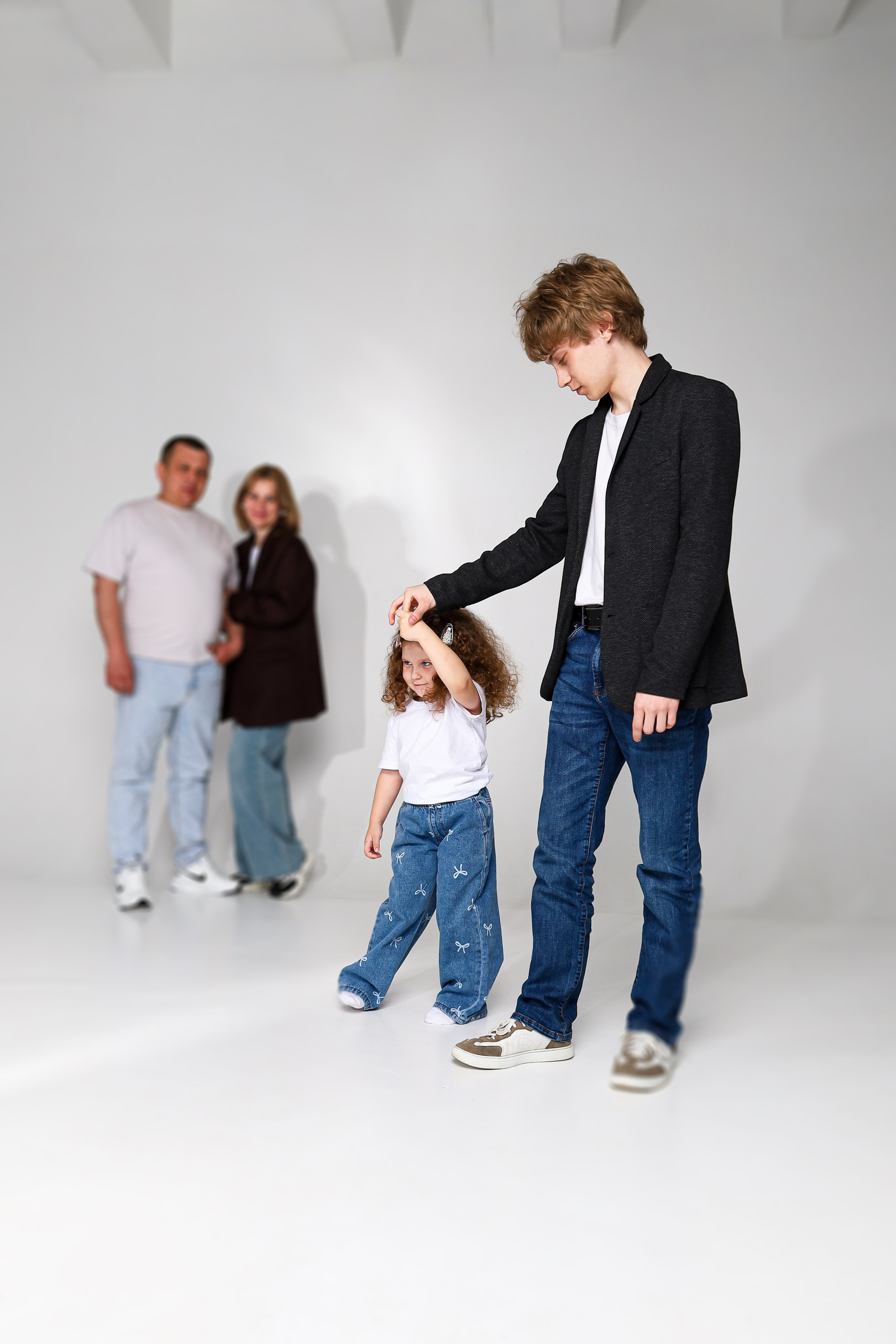 Семейная фотосессия в честь дня рождения. Фотограф Саратов | Елизавета Белова