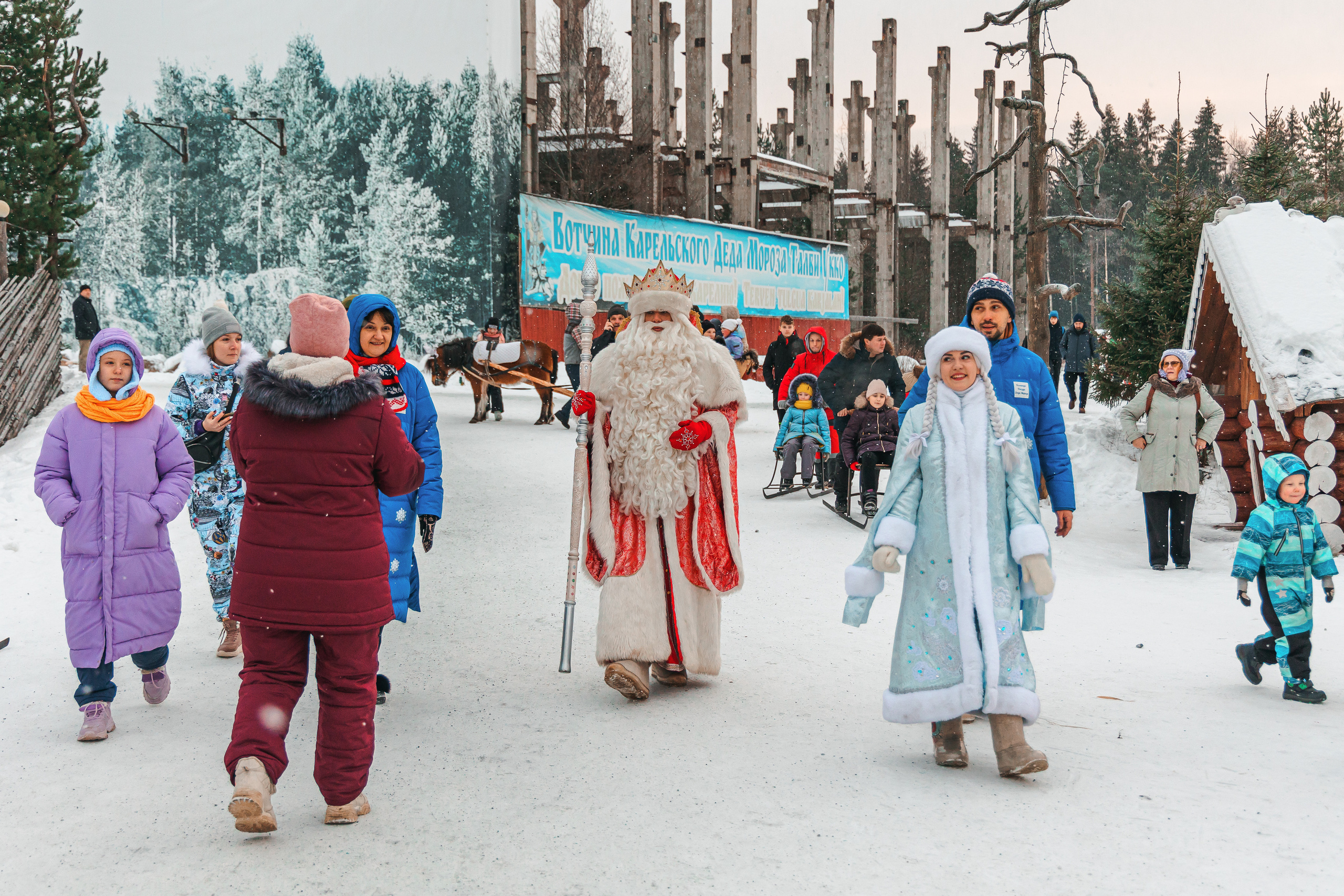 Встреча Деда Мороза и Лапландского Талвиукко.Резиденция Талвиукко. Свадебный фотограф в Хабаровске