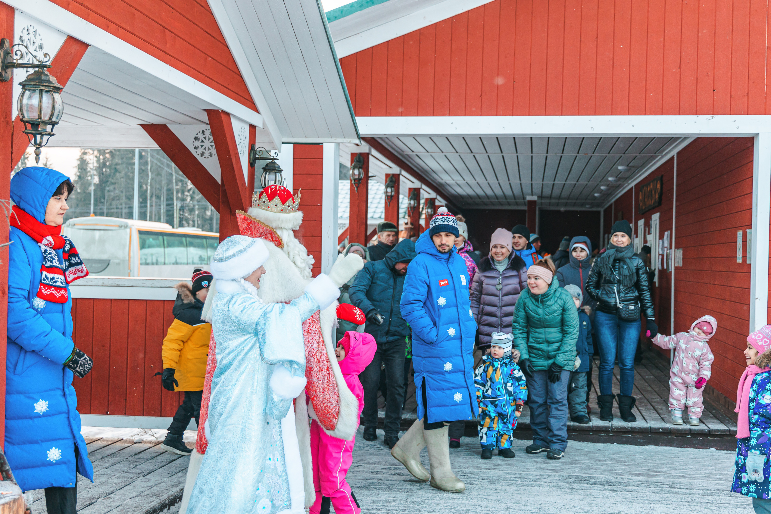 Встреча Деда Мороза и Лапландского Талвиукко.Резиденция Талвиукко. Свадебный фотограф в Хабаровске