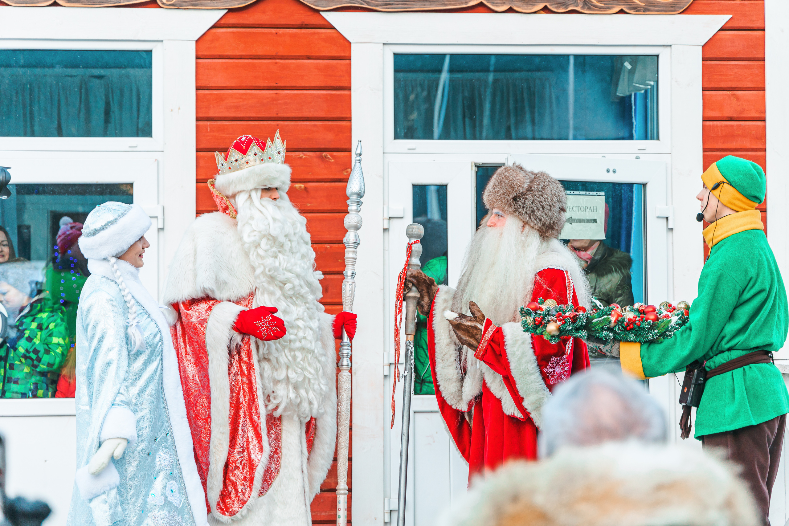 Встреча Деда Мороза и Лапландского Талвиукко.Резиденция Талвиукко. Свадебный фотограф в Хабаровске