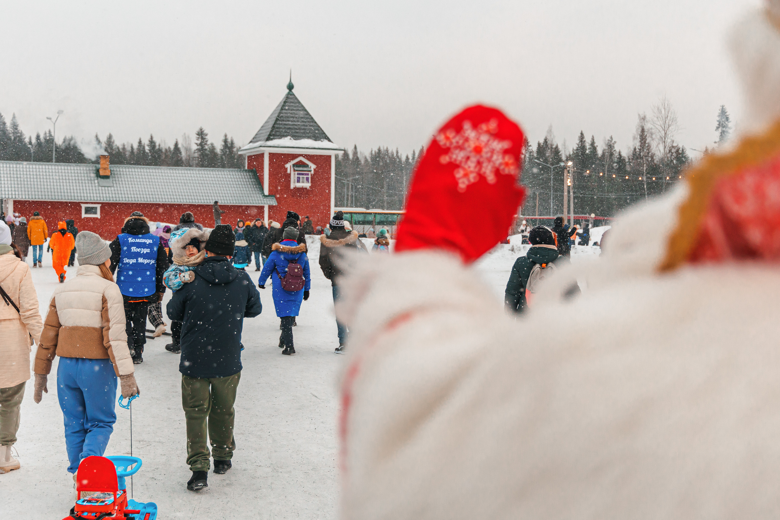 Встреча Деда Мороза и Лапландского Талвиукко.Резиденция Талвиукко. Свадебный фотограф в Хабаровске