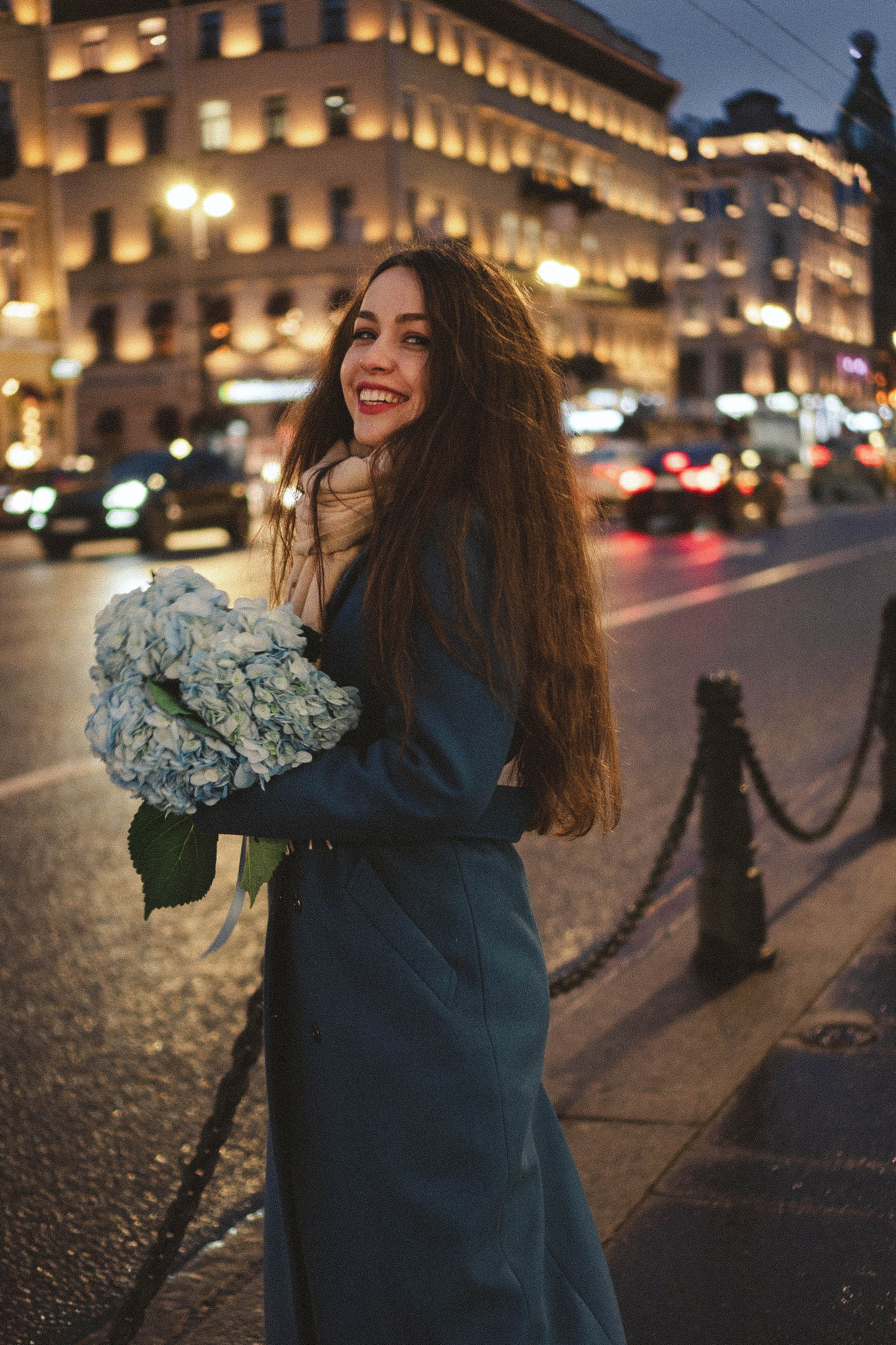 Прогулочная фотосессия по центру. Профессиональный фотограф, Санкт-Петербург — Виктория Богомолова