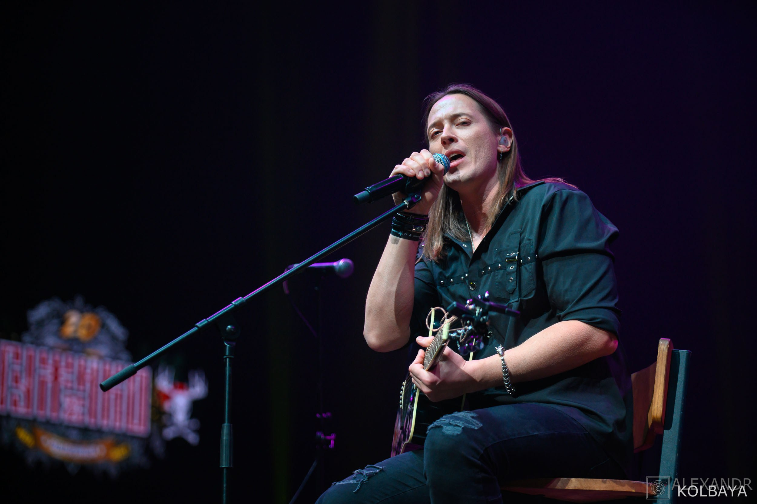 Фоторепортаж с Метал-Елки 2026. Концертный и театральный репортажный фотограф в Москве Александр Колбая