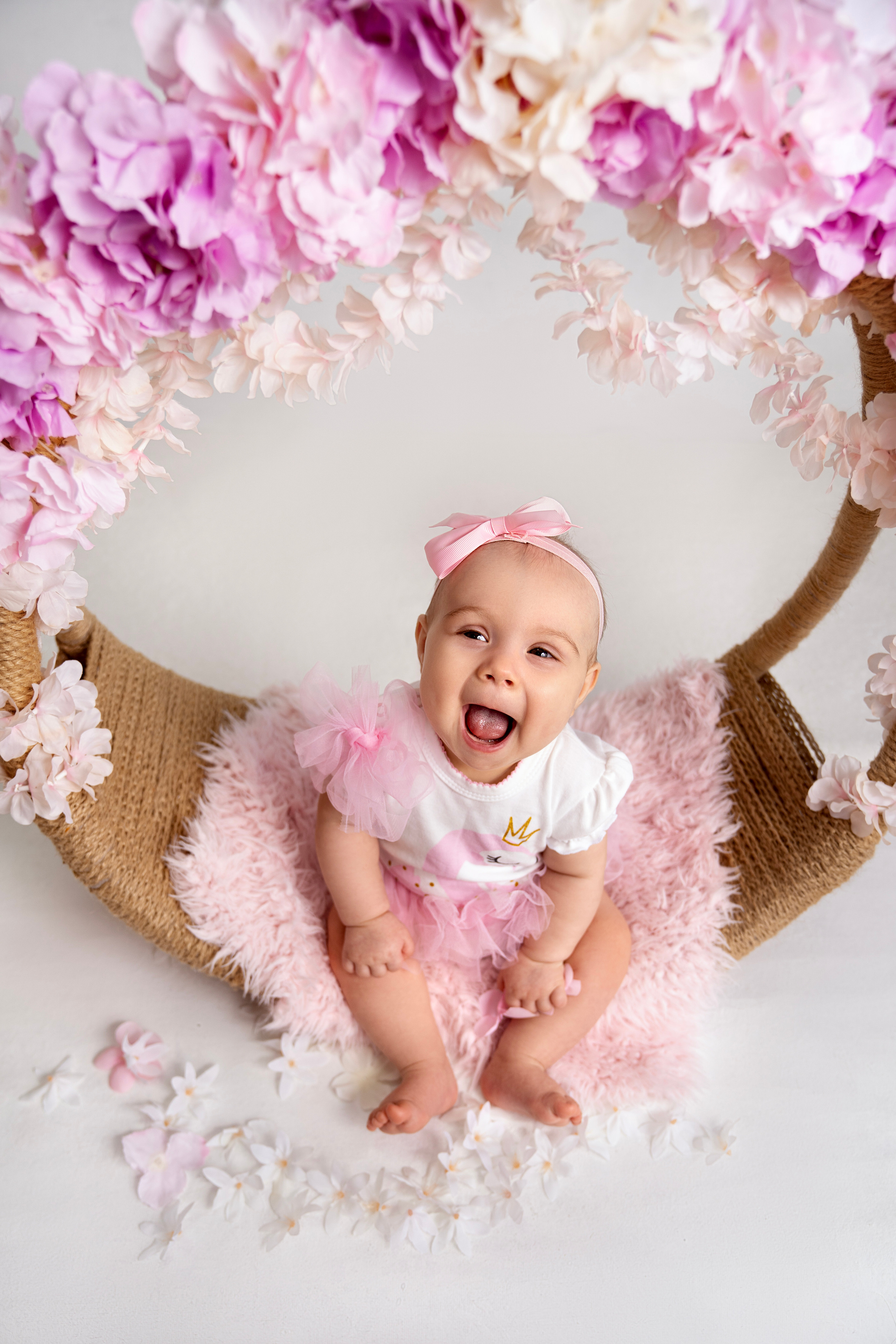 Дети до года. Фотограф новорожденных, детей до года и беременных в Симферополе