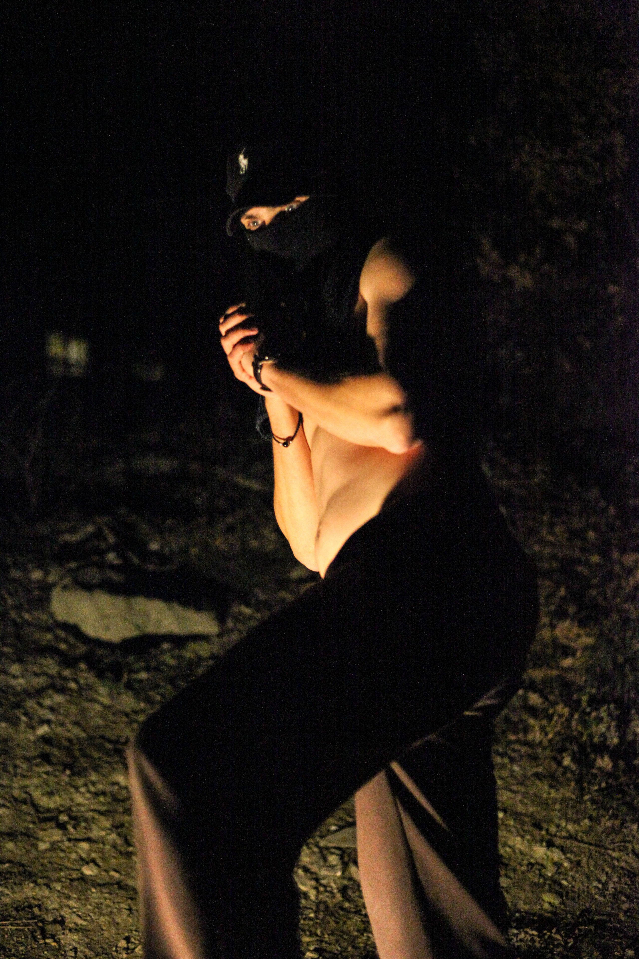 «Затянутая тишина: воспоминания прошлой жизни». Уличный фотограф Города N