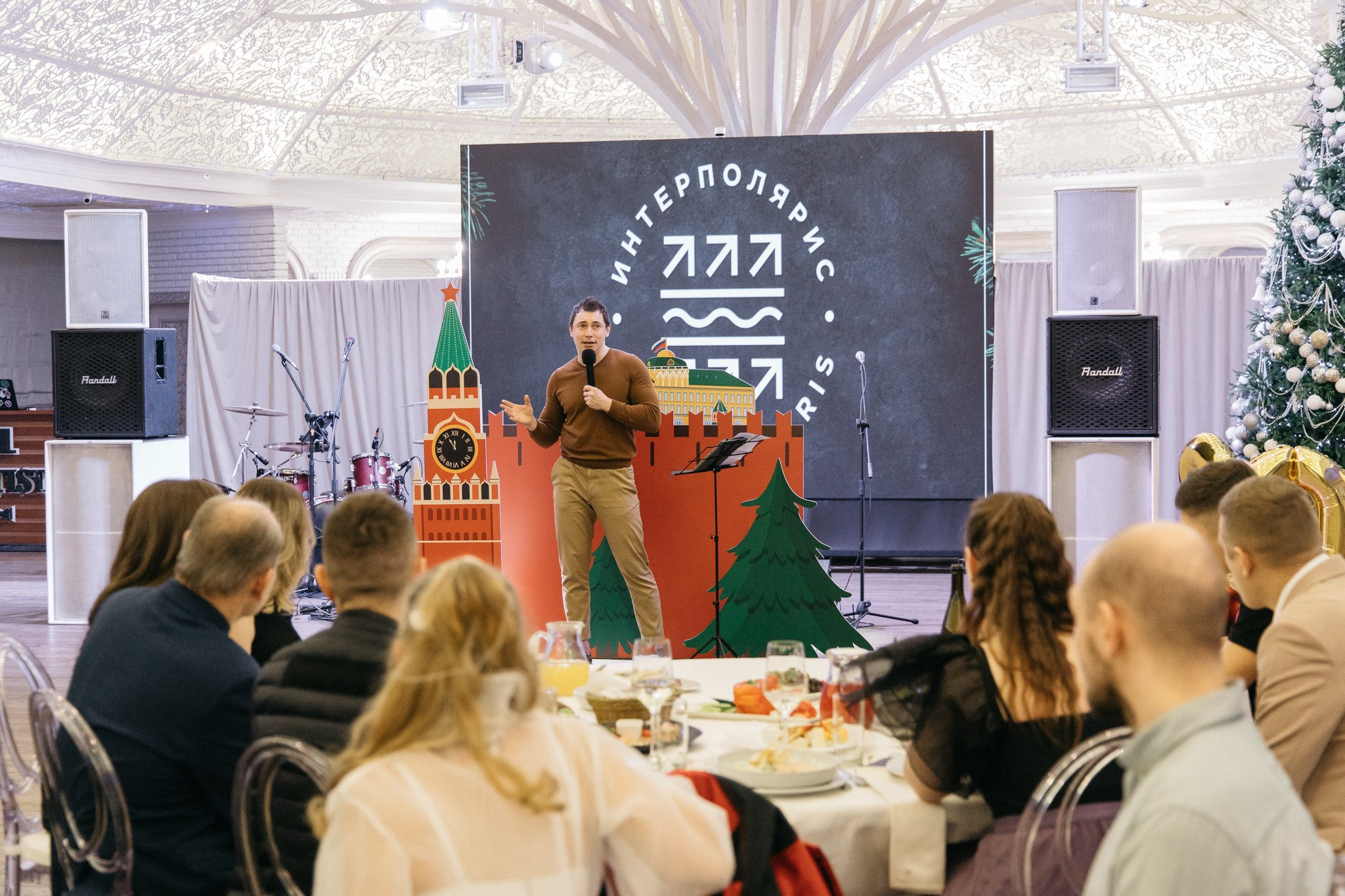 Интрополис. Артём Бачурин — свадебный фотограф Воронеж
