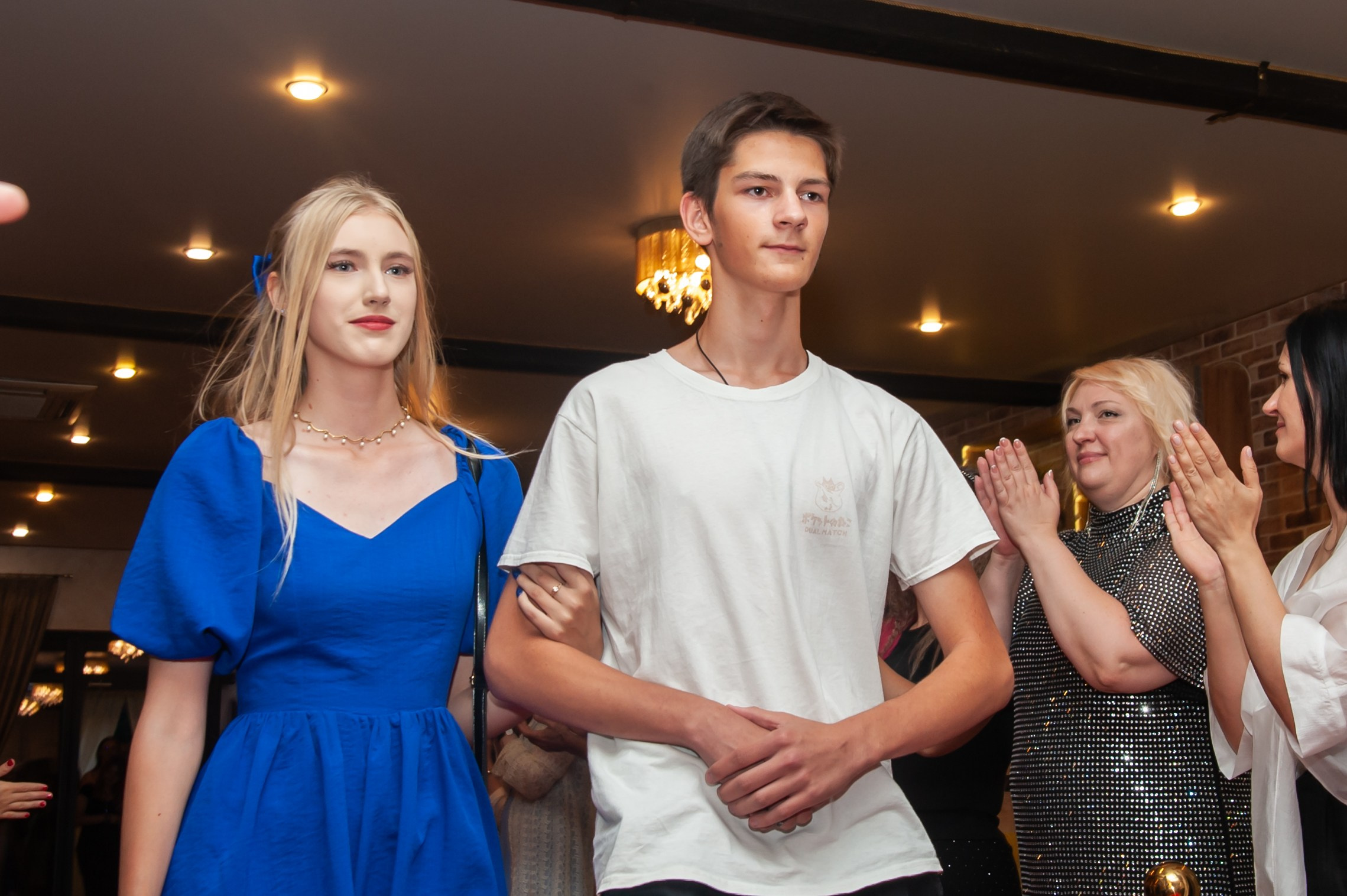 Выпускной МАОУ СОШ № 17 им. Эдуарда Есаяна. Свадебный и семейный фотограф Денис Лукьянов в Краснодаре, Краснодарском крае и Республике Крым