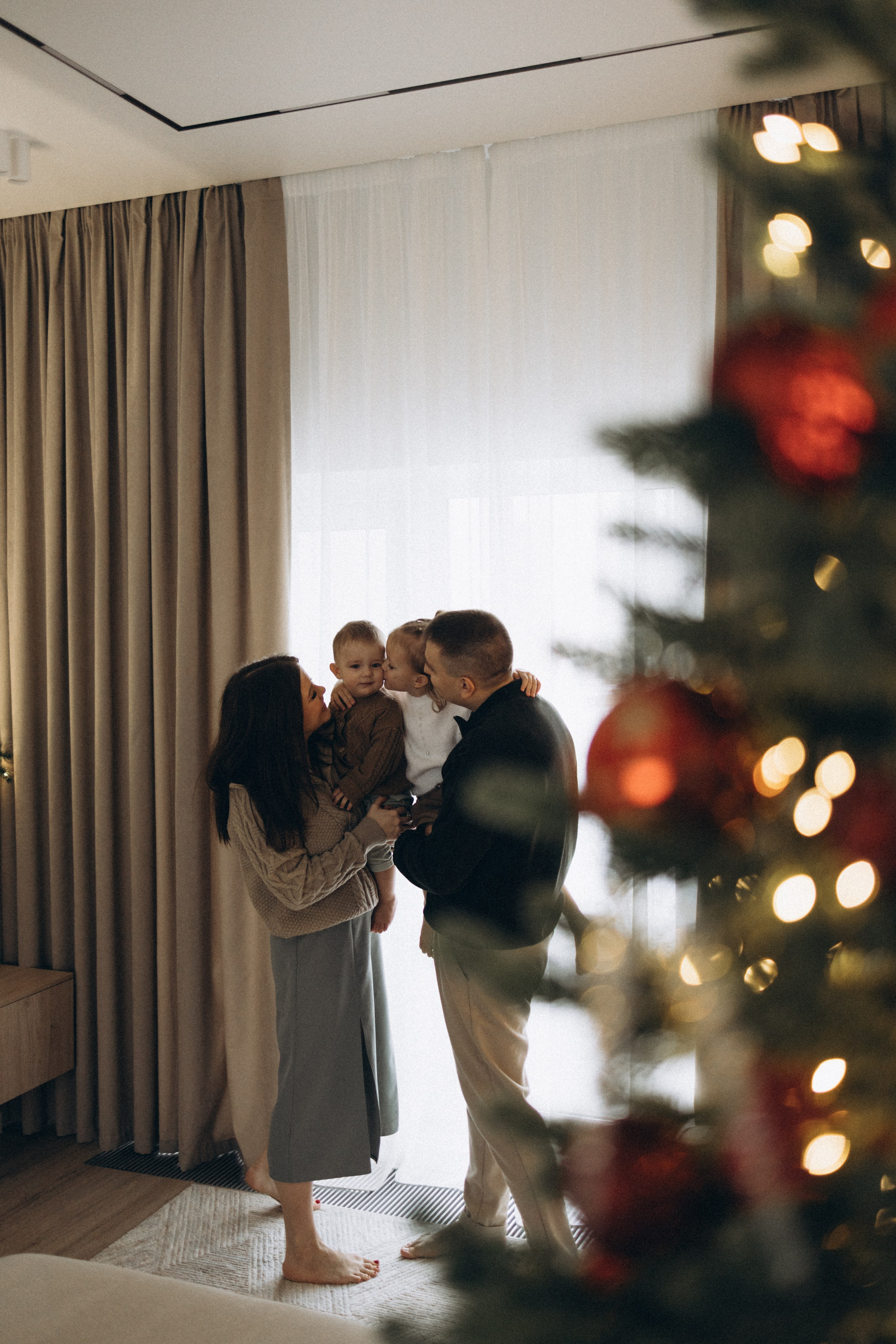 Новый года дома. Семейный и детский фотограф в Тюмени Вика Алленова