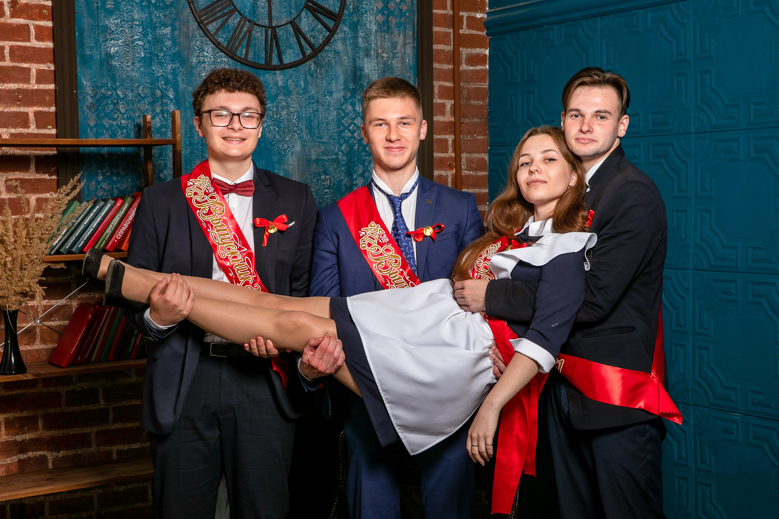 11 класс. Дарья Бухреева — фотограф, видеограф и фототерапевт. Москва и мир