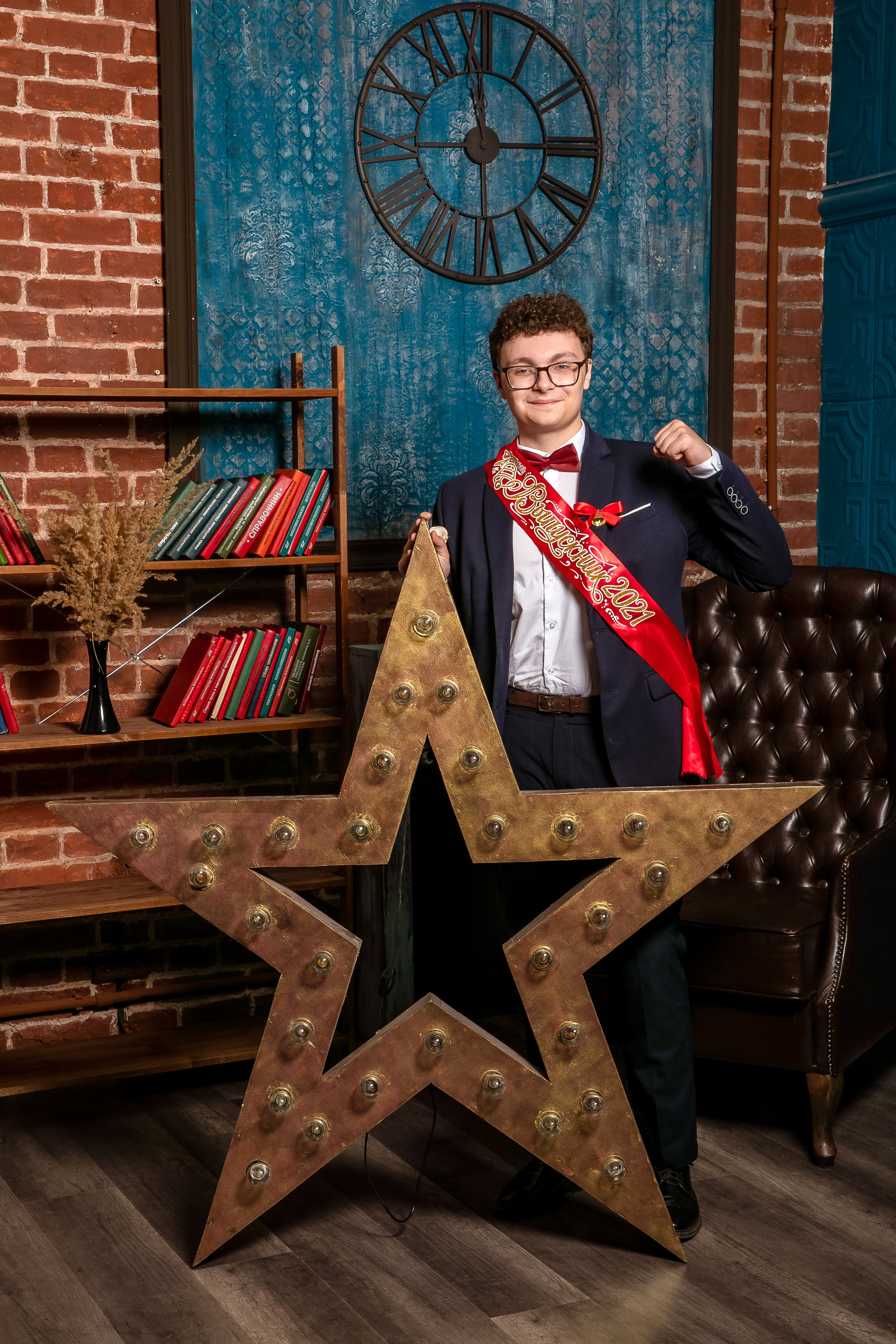 11 класс. Дарья Бухреева — фотограф, видеограф и фототерапевт. Москва и мир