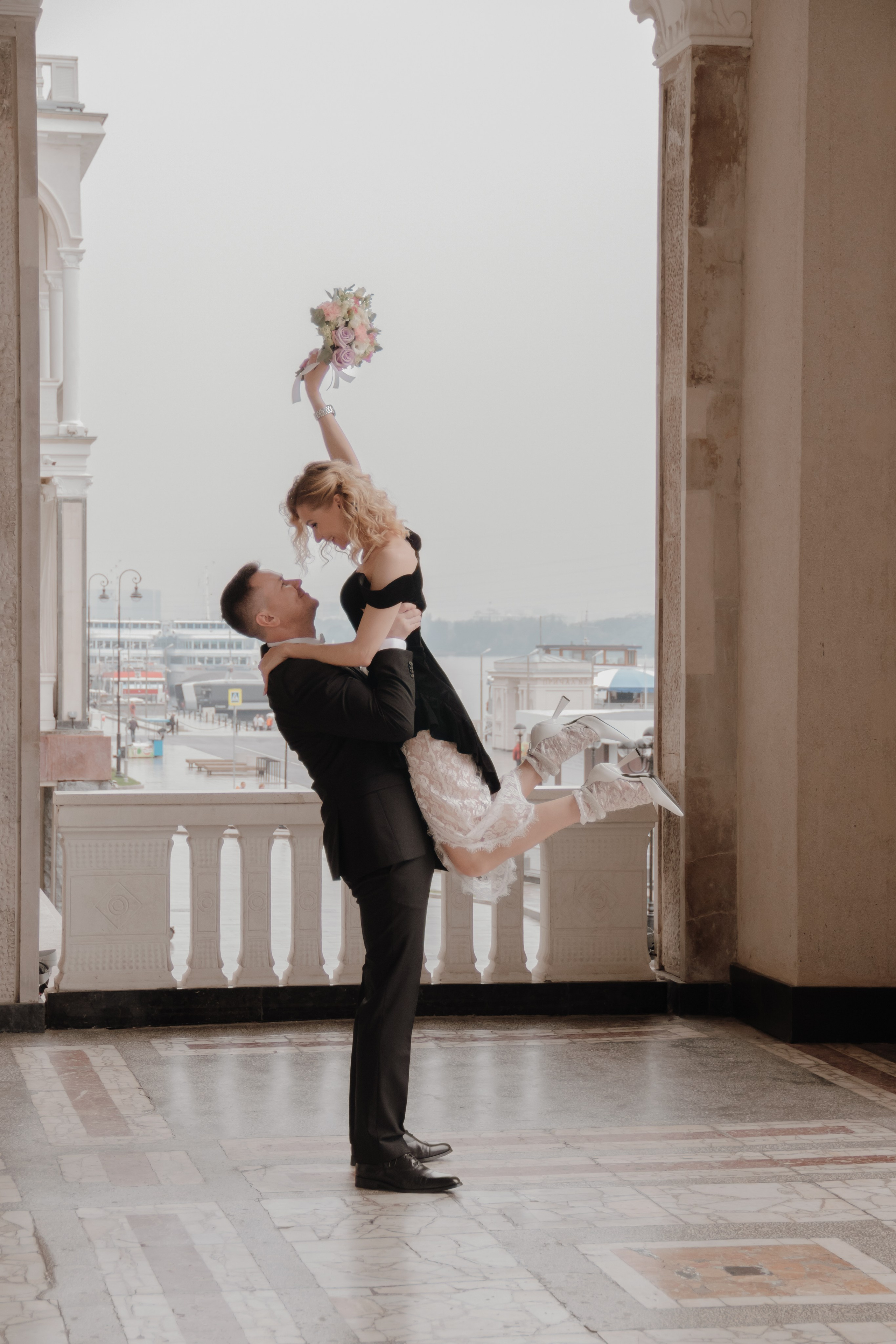 Under umbrella. Наталия Фролова. Фотограф. Москва
