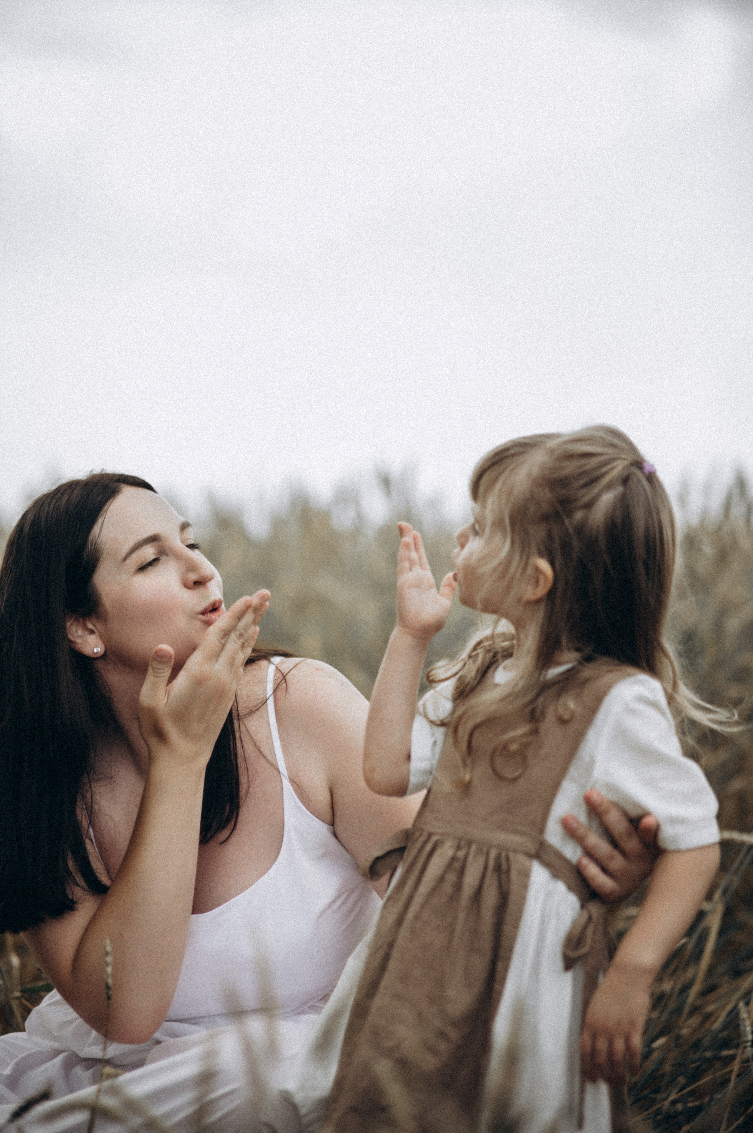 Фотосессия в пшенице Новосибирск