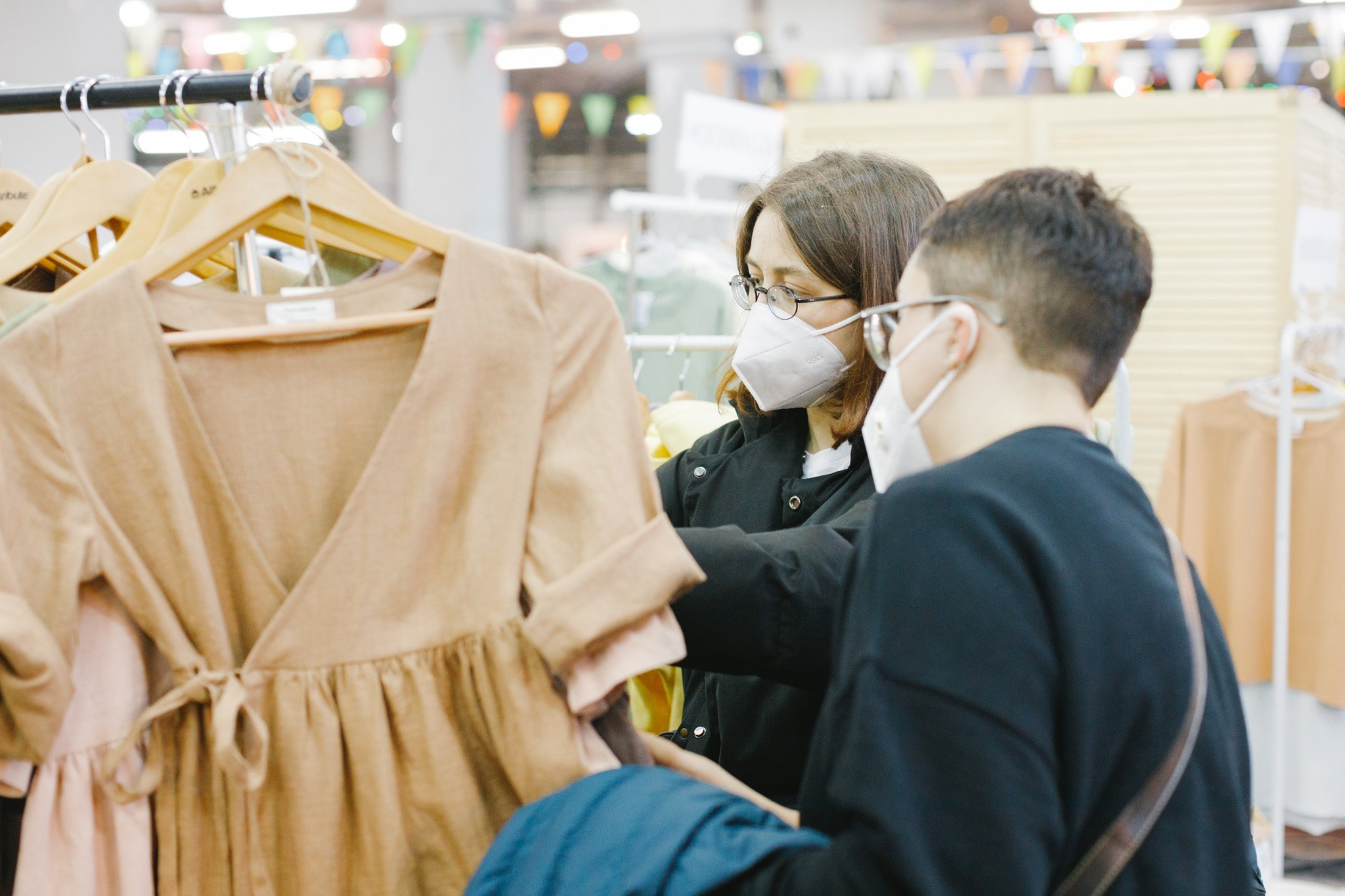 10–11 апреля 2021 на Трёхгорной мануфактуре / фото Иван Гущин. Фотоотчеты «Ламбада-маркета»