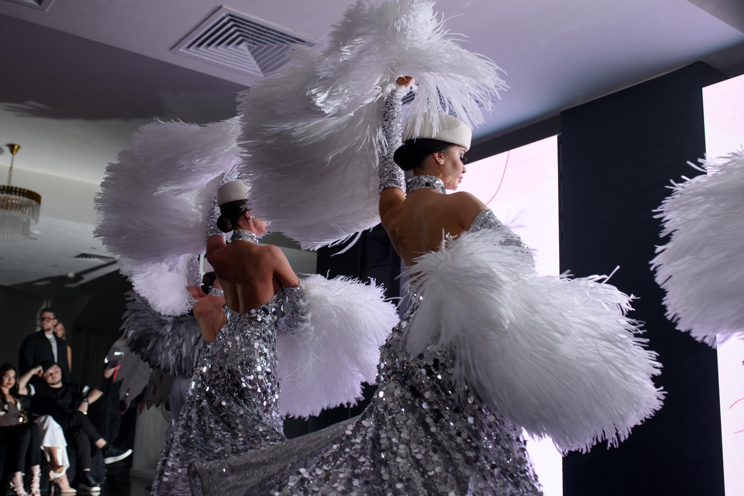 MORE AMORE EVENT HALL — BIRTHDAY`25. Свадебный фотограф Екатеринбург/Челябинск — Любовь Волохова