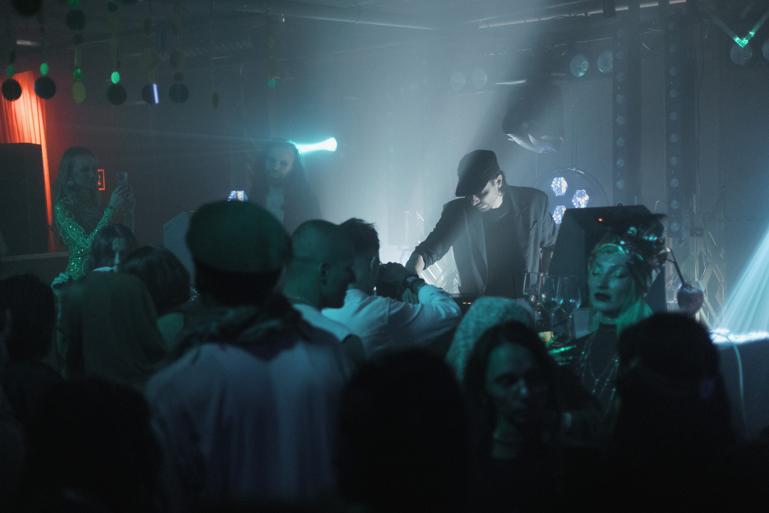 ILLEGAL FRIENDS — MIRAGE [PART II]. СВОИ. ФОТООТЧЕТЫ-СОБЫТИЯ-МЕСТА