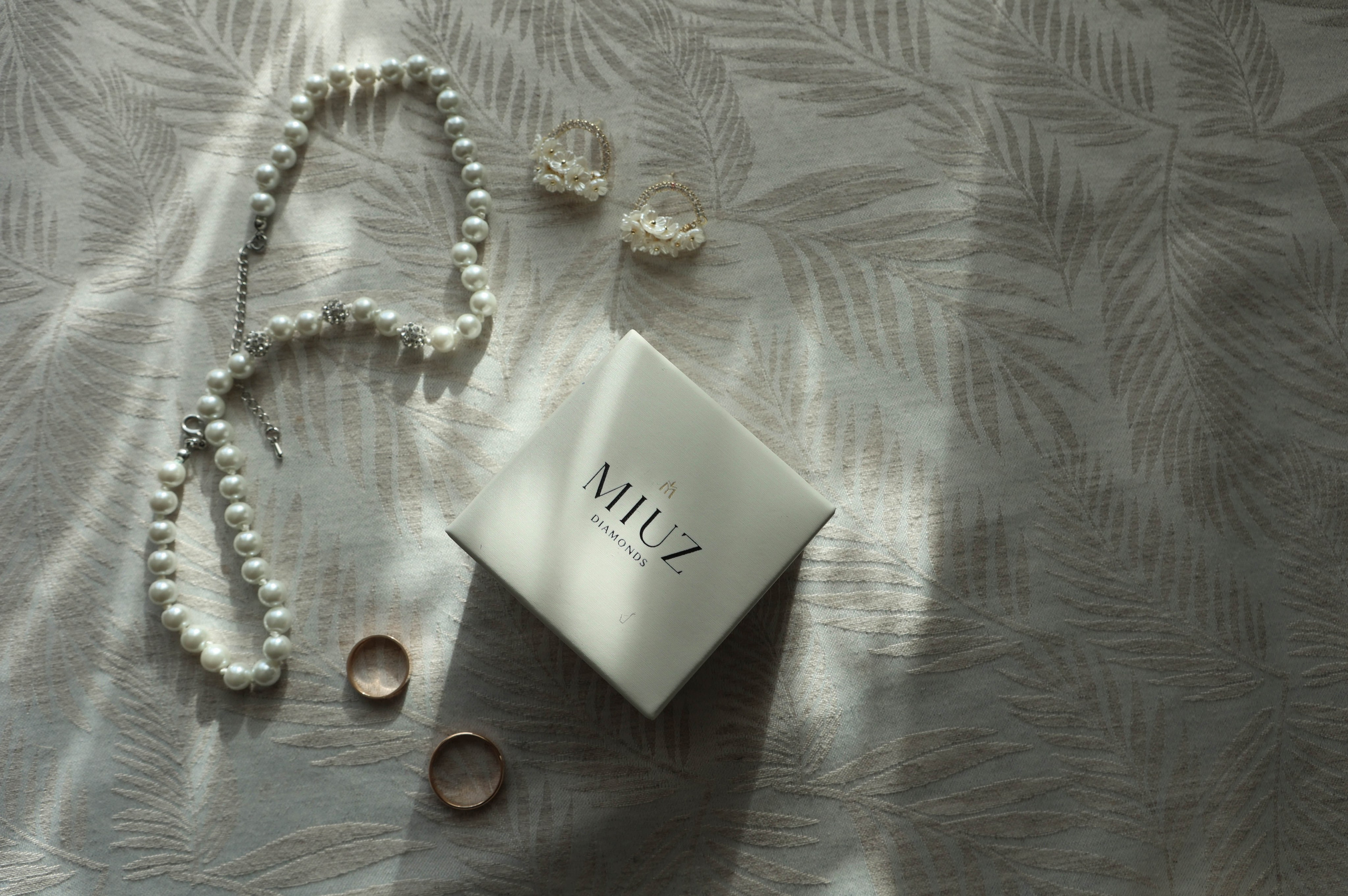 Wake each other up in the morning. Свадебный фотограф FOTOKEYT