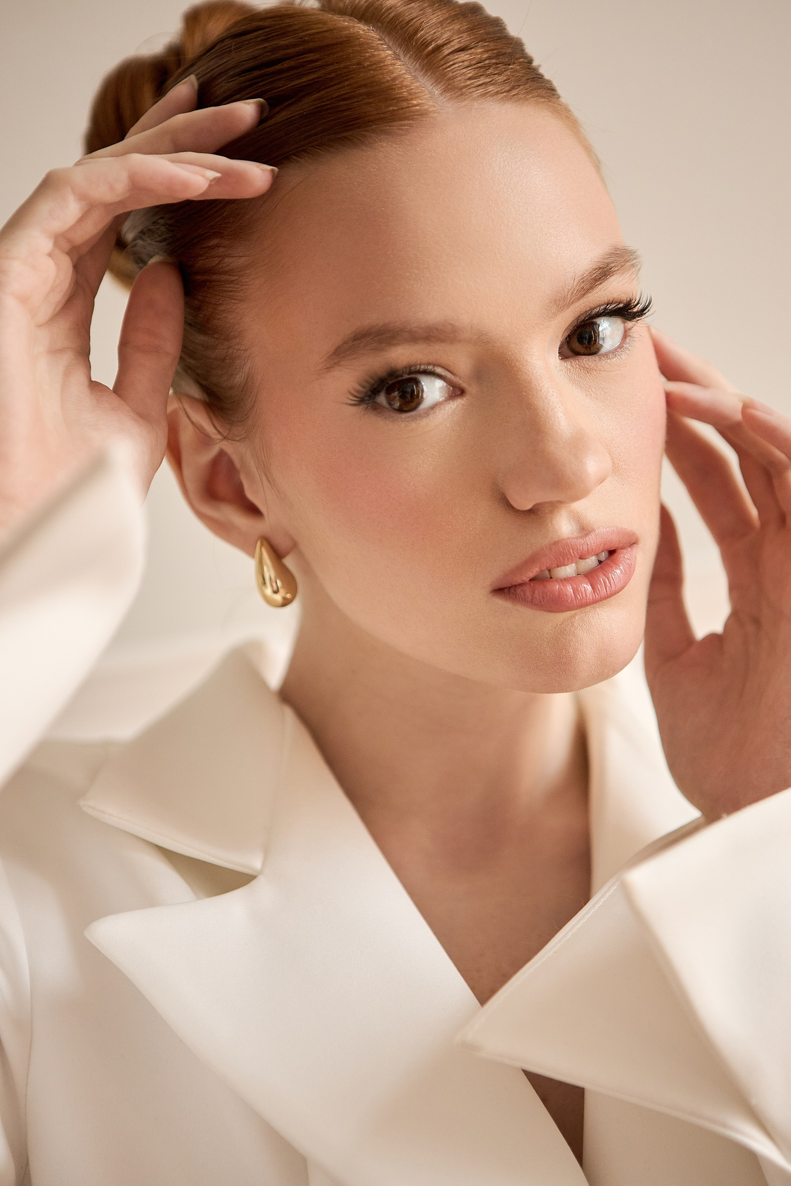 Утро невесты Насти. Свадебный фотограф в Воронеже Вероника Богай