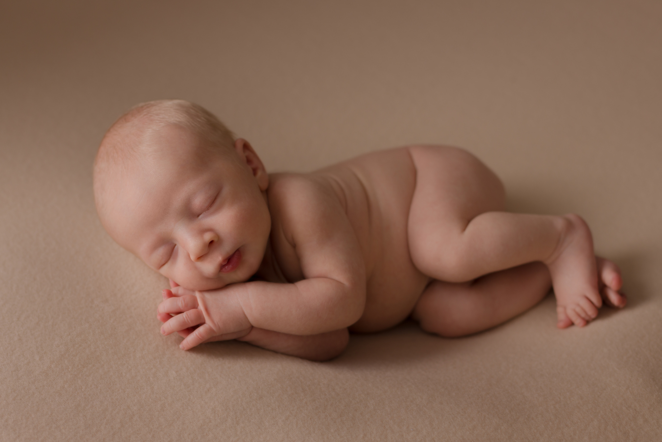 Съемка новорожденных Старый Оскол. Семейный фотограф и новорожденных в Старом Осколе Анна Старкова,