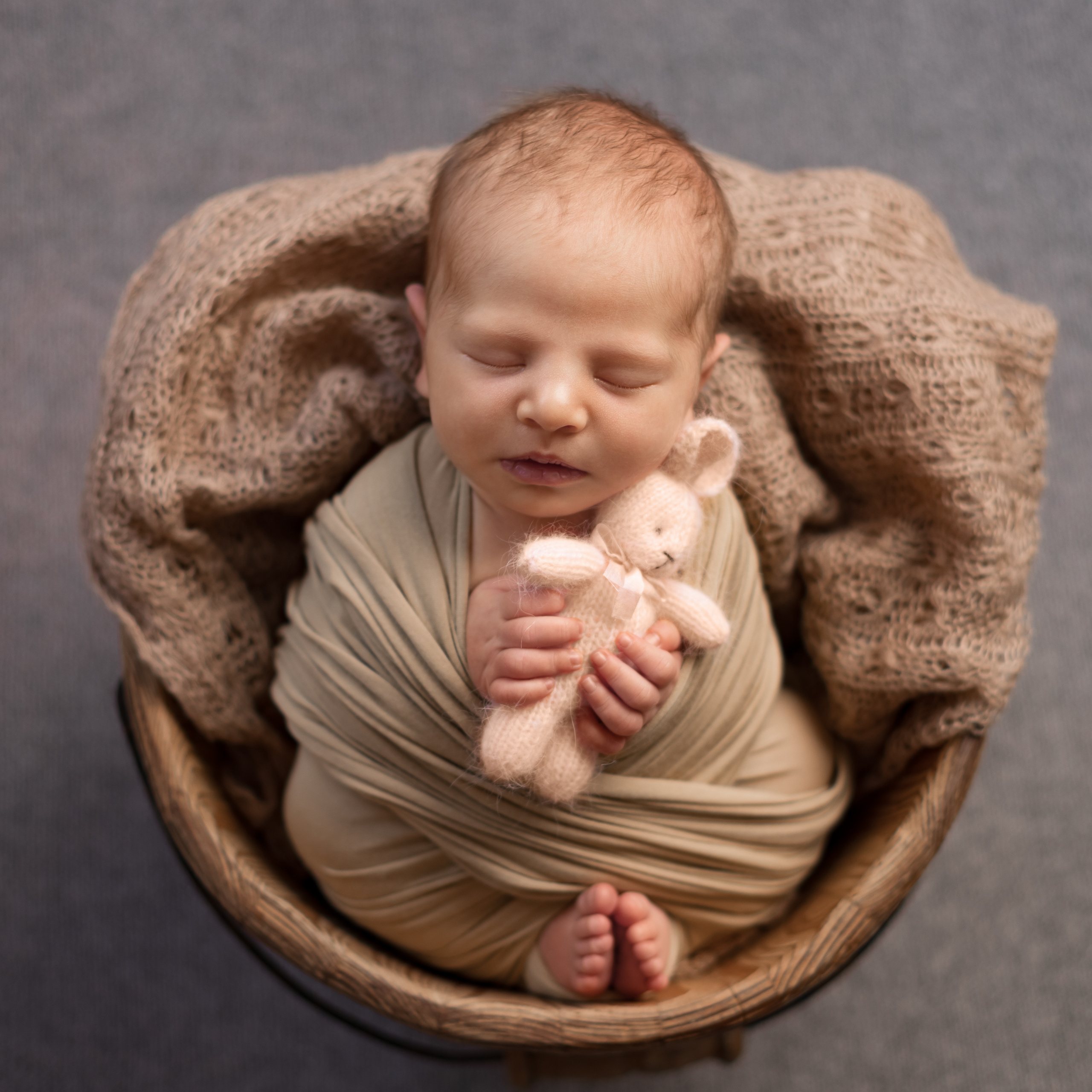 Съемка новорожденных Старый Оскол. Семейный фотограф и новорожденных в Старом Осколе Анна Старкова,